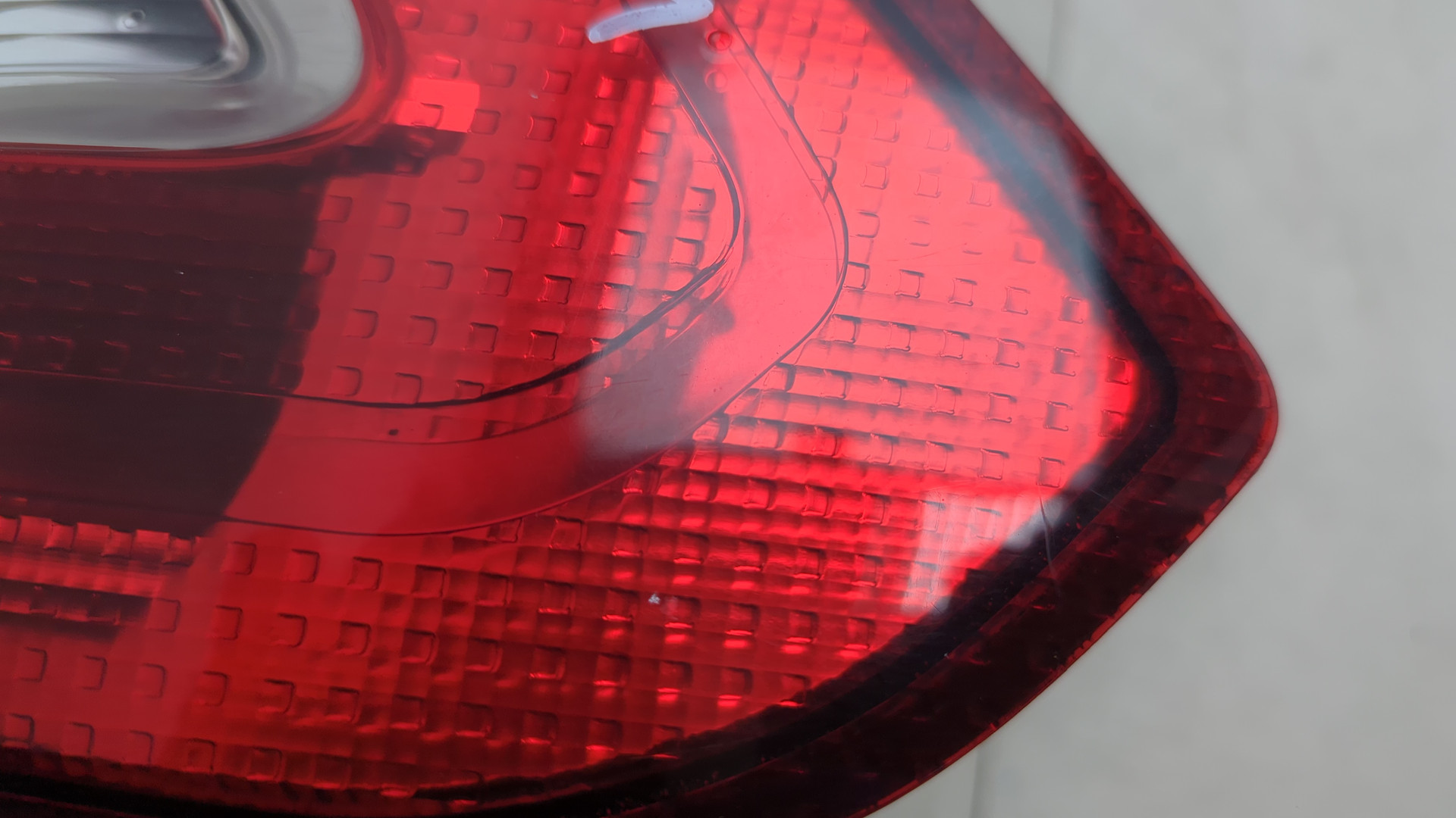 Фонарь задний правый