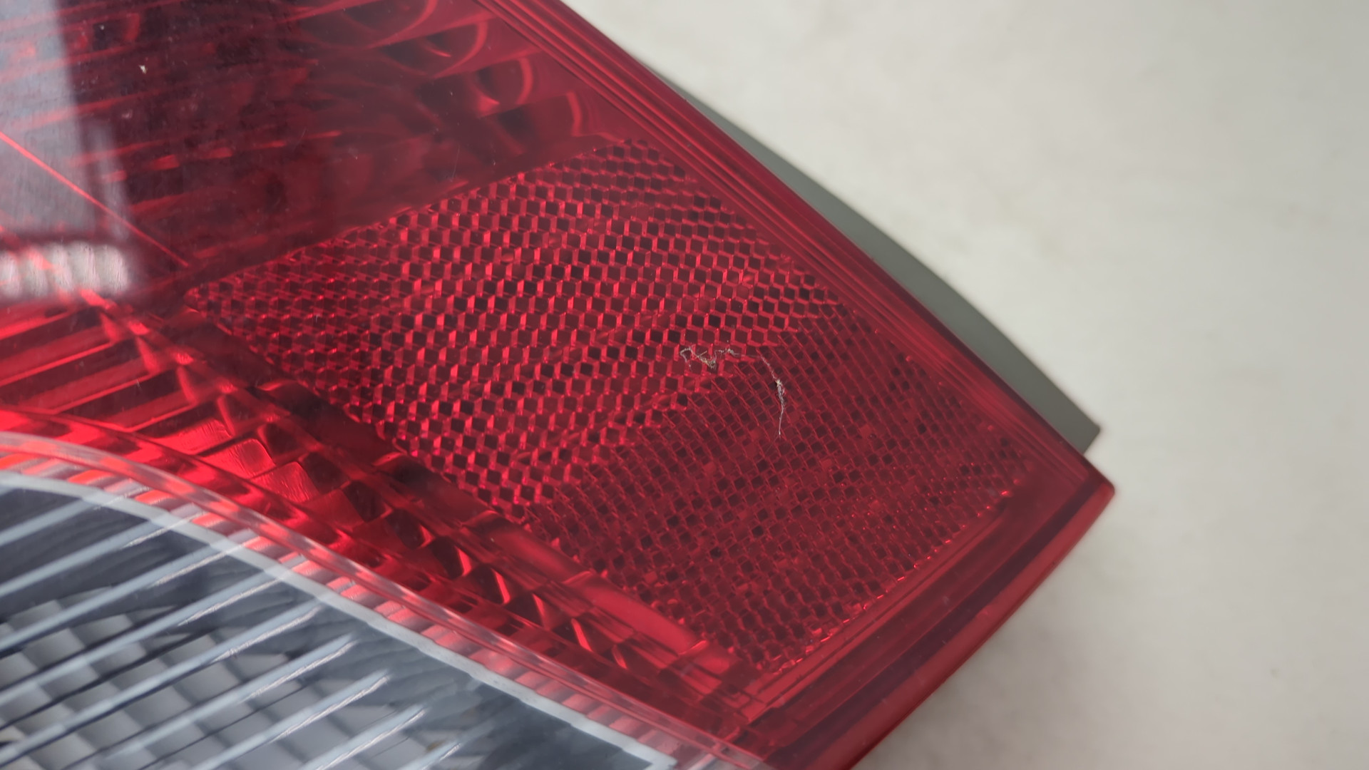 Фонарь задний левый