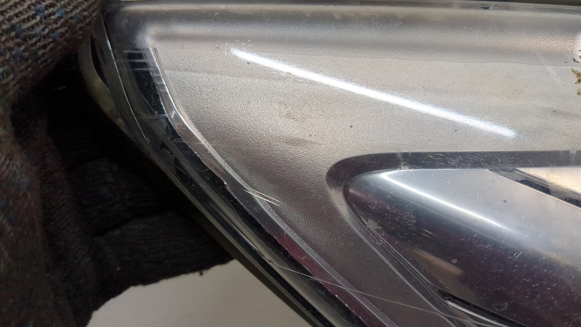 Фара правая