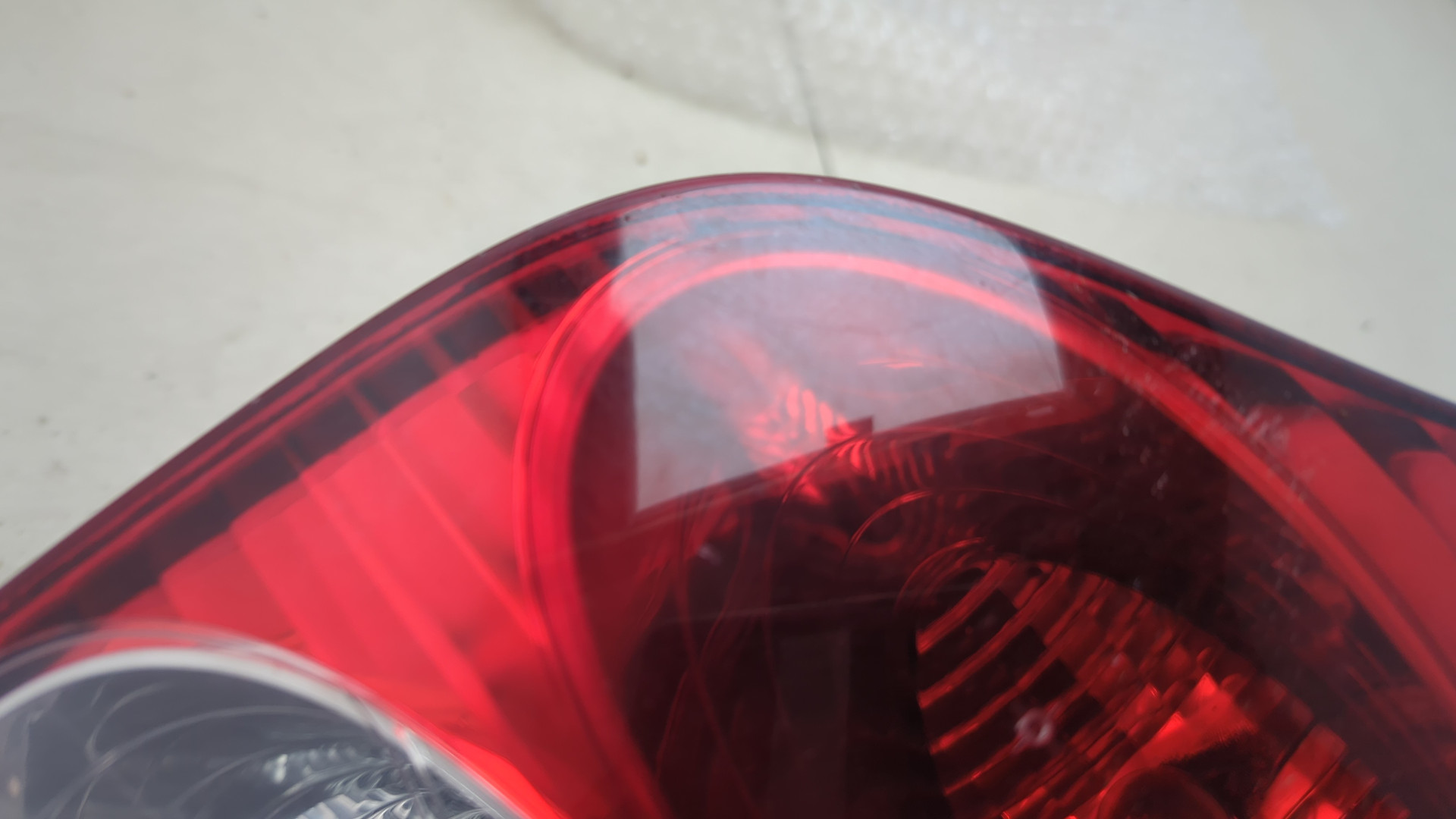 Фонарь задний правый