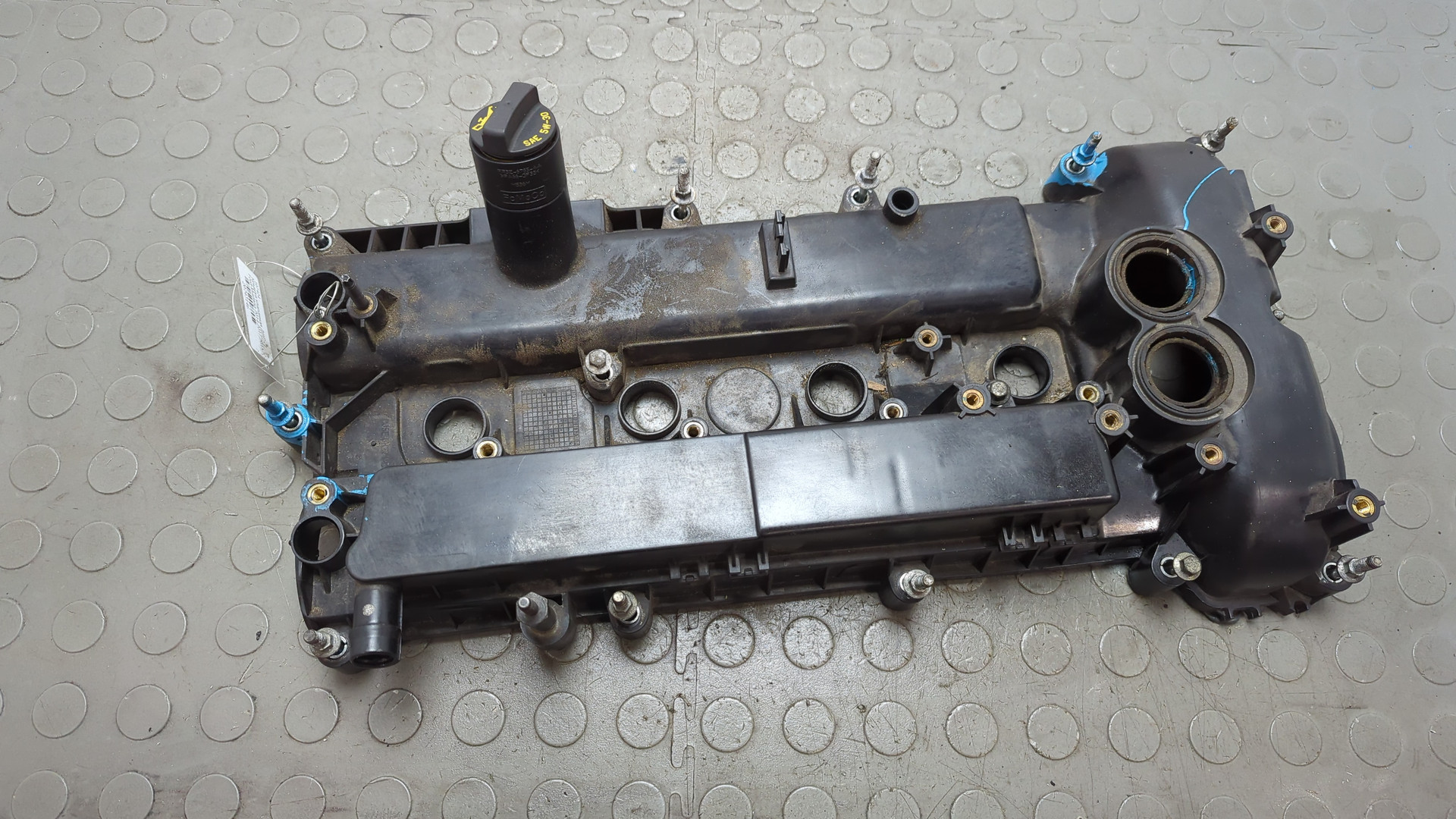 Крышка клапанная ГБЦ