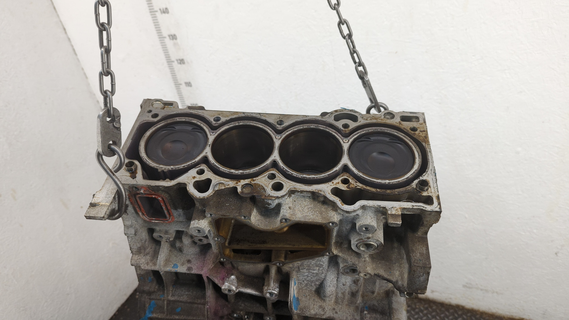 Блок двигателя