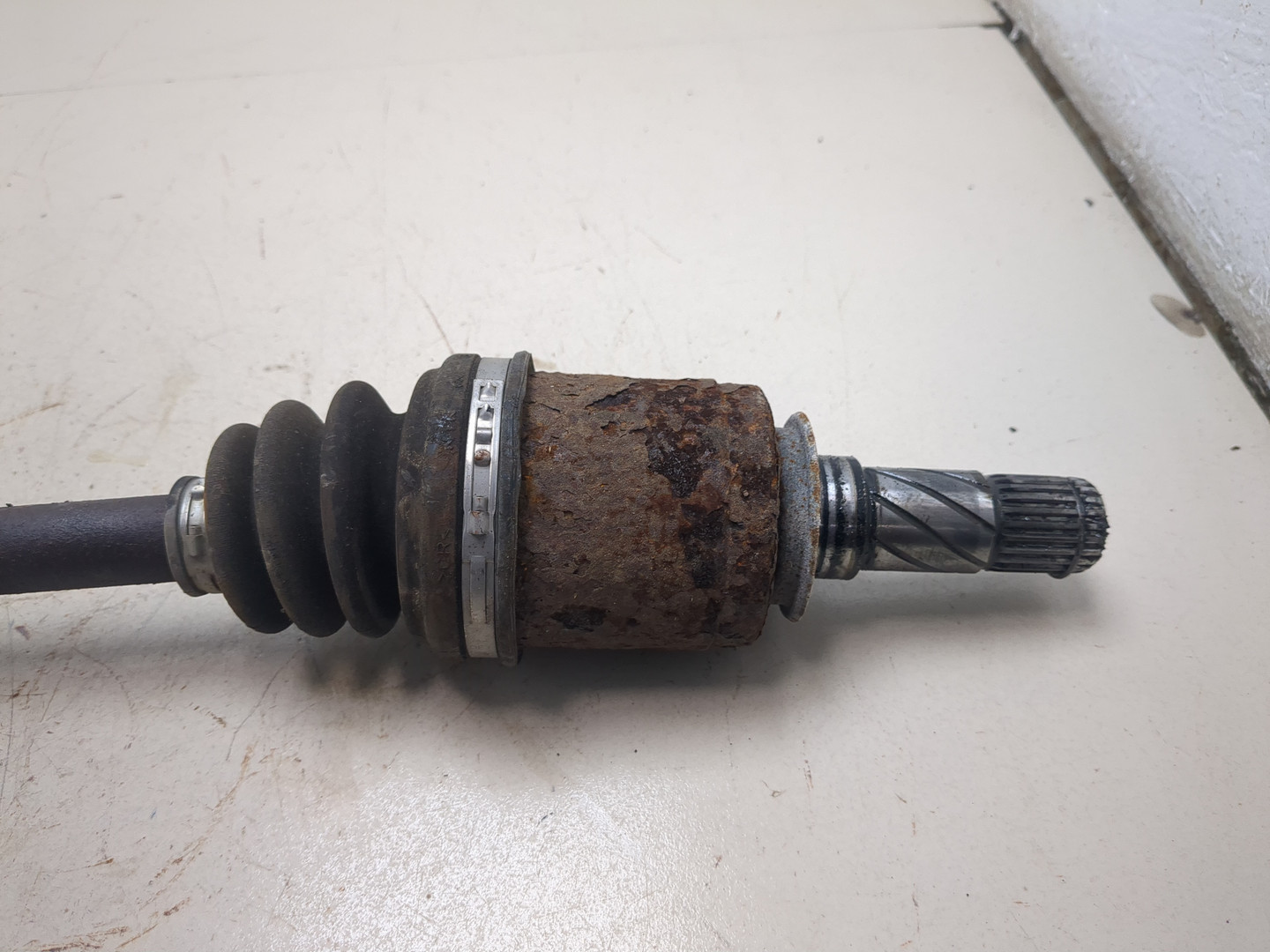 Полуось задняя правая