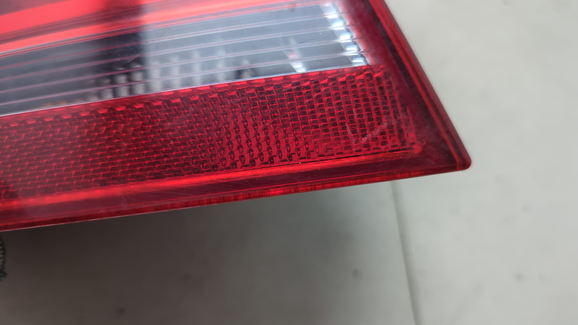 Фонарь задний левый