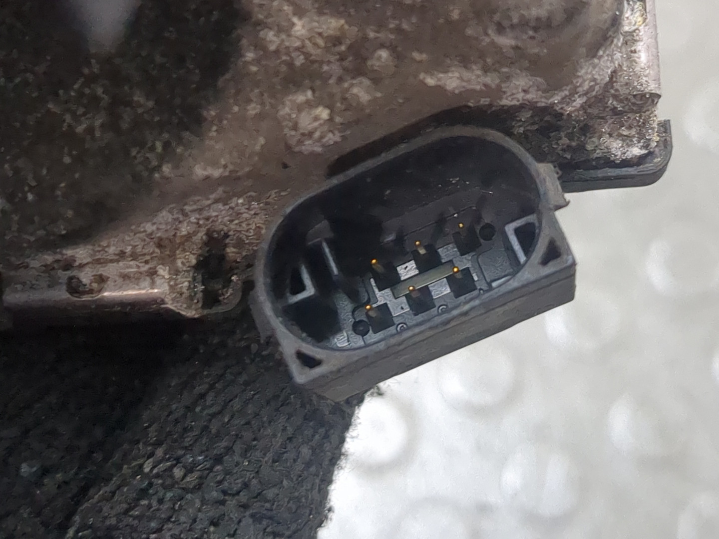 Заслонка дроссельная электрическая