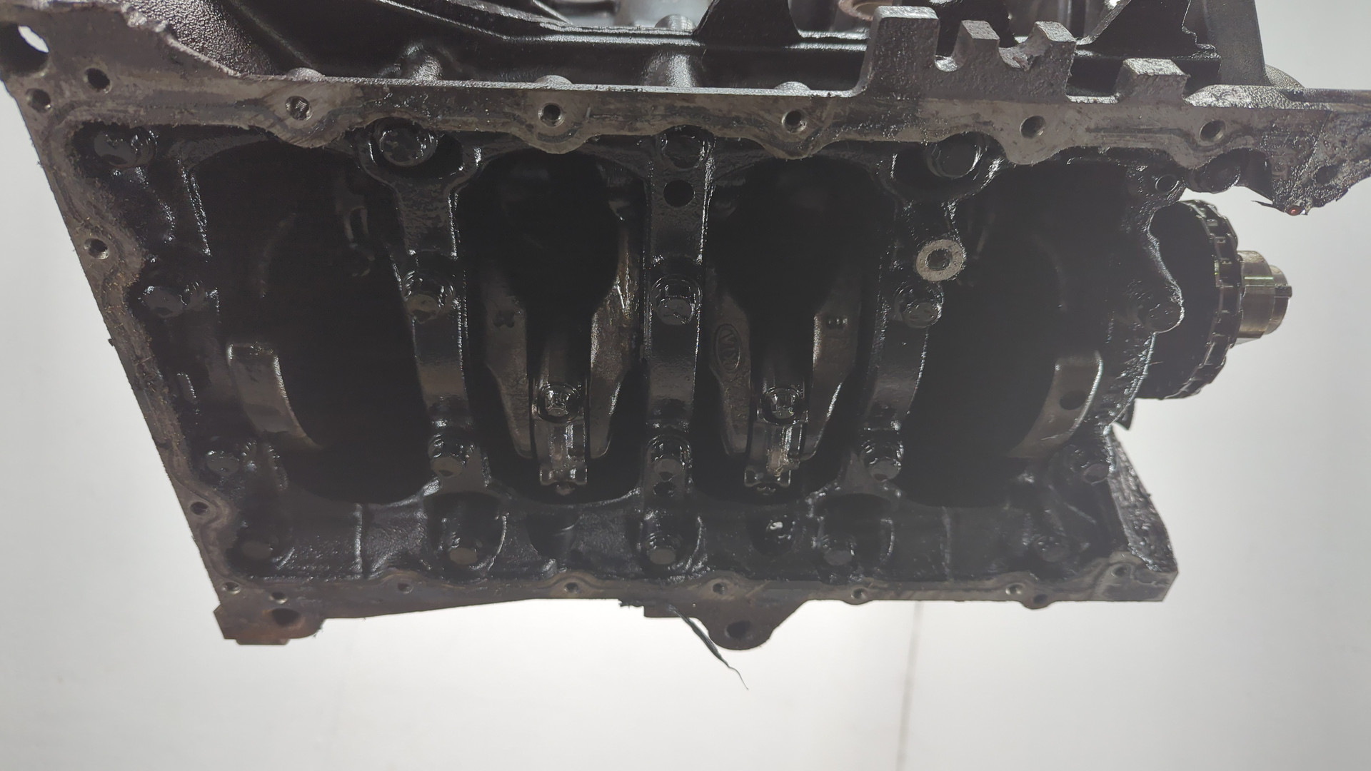 Блок двигателя