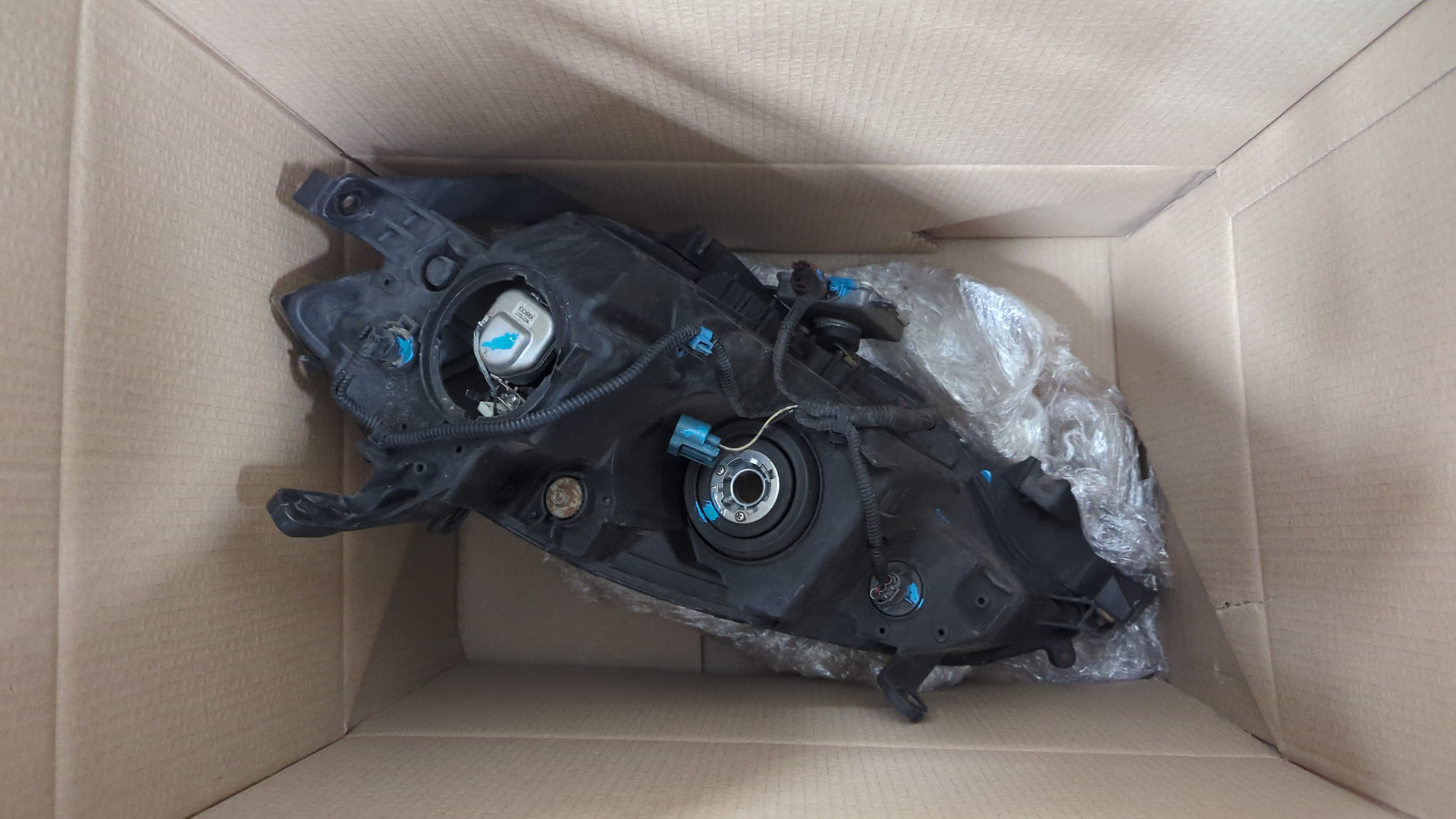 Фара правая