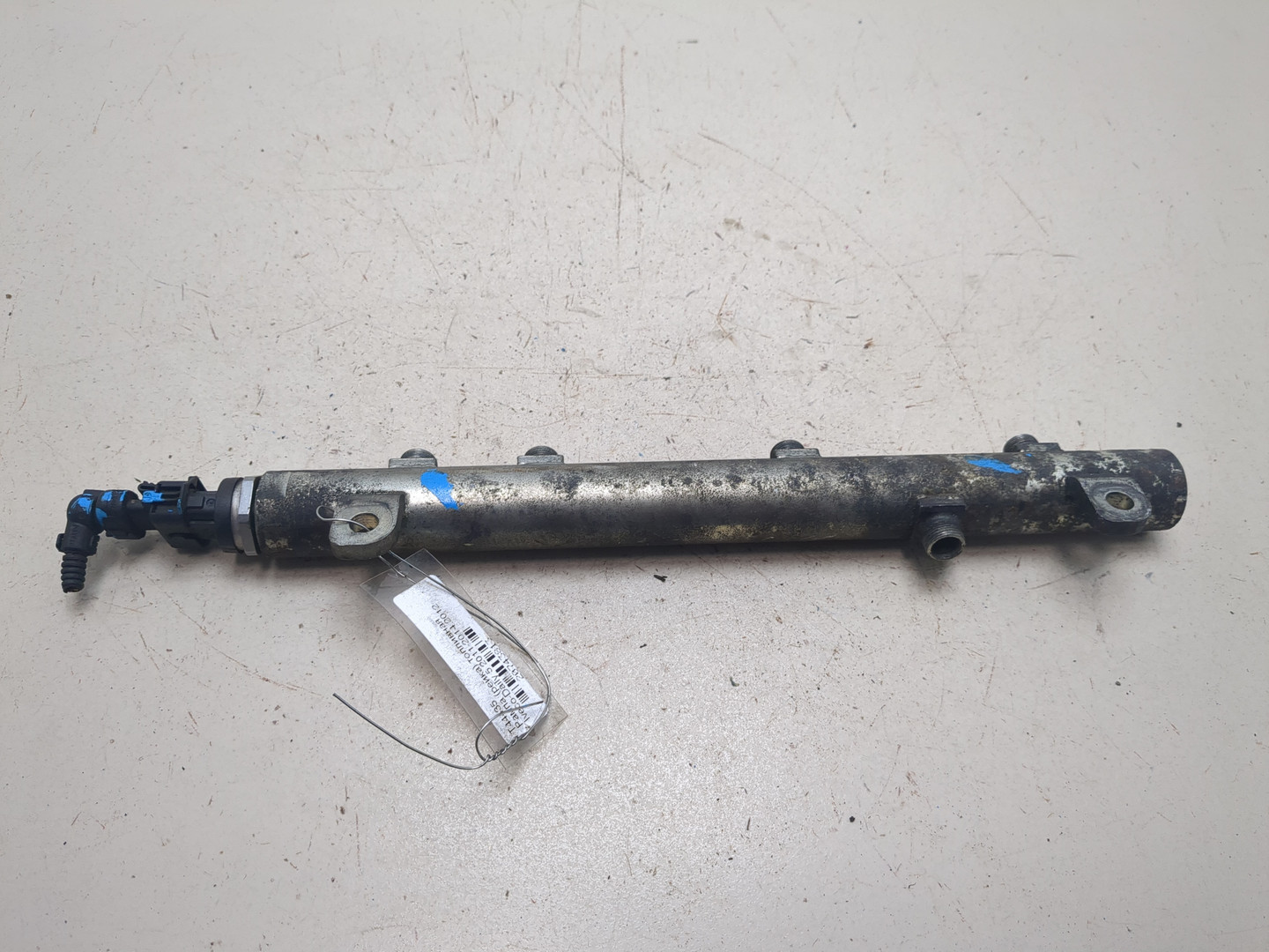 Рейка топливная (рампа)