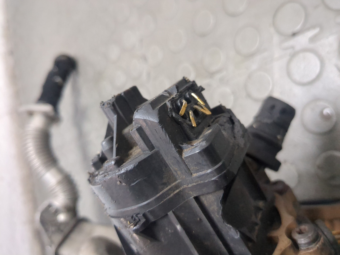 Клапан рециркуляции выхлопных газов (EGR)