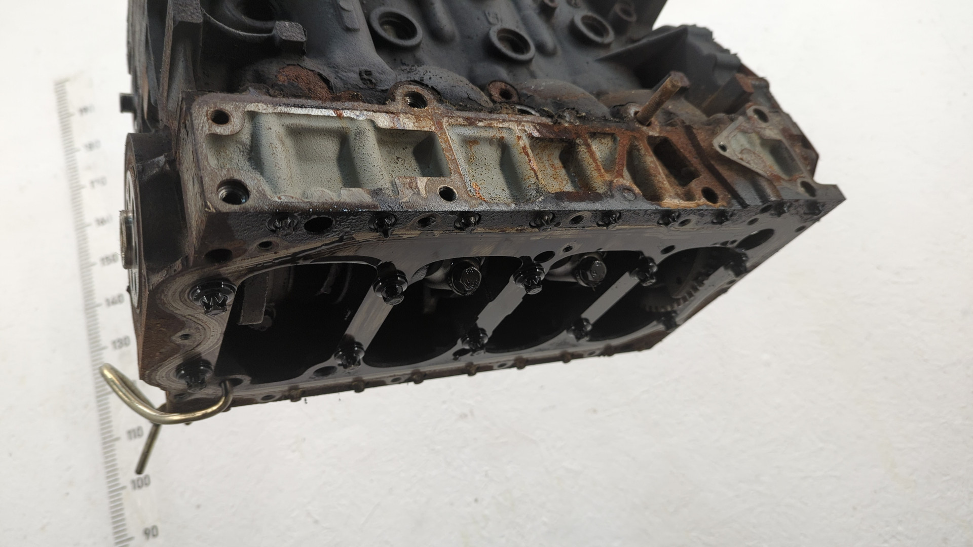 Блок двигателя