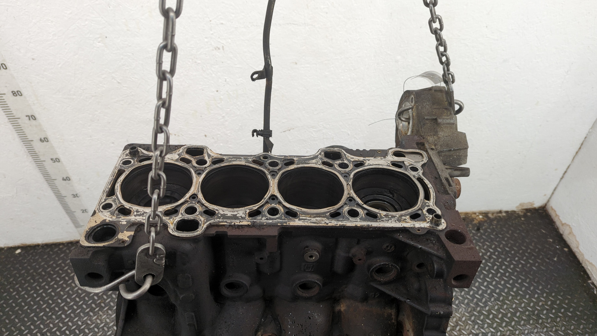 Блок двигателя