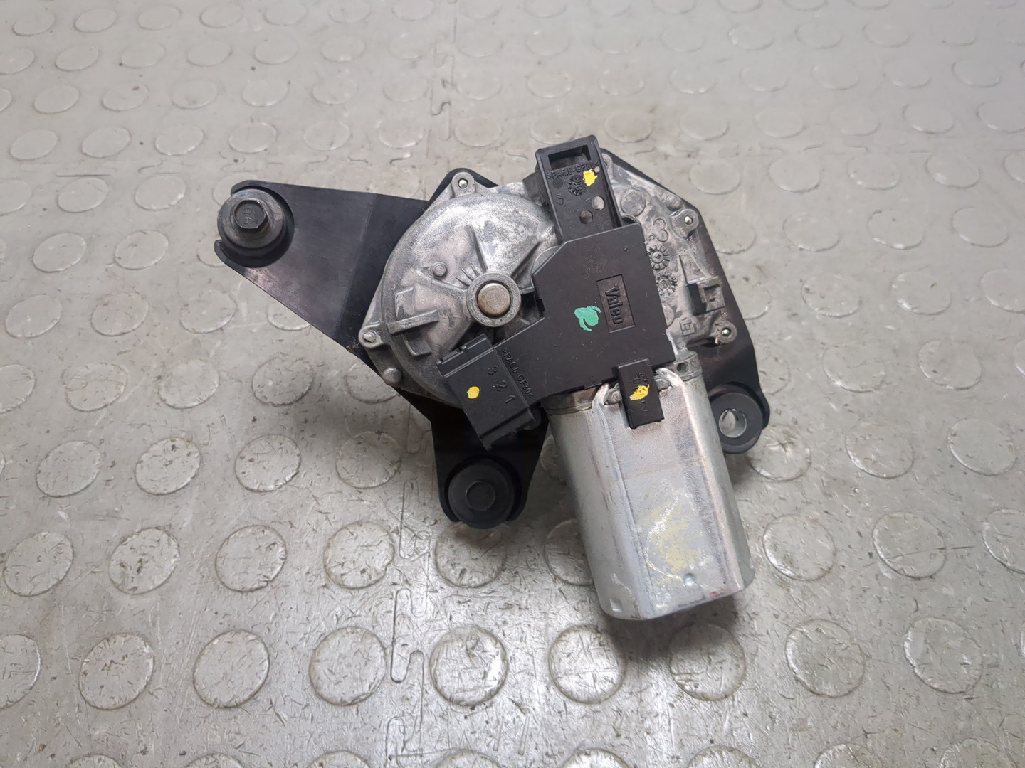 Моторчик стеклоочистителя задний