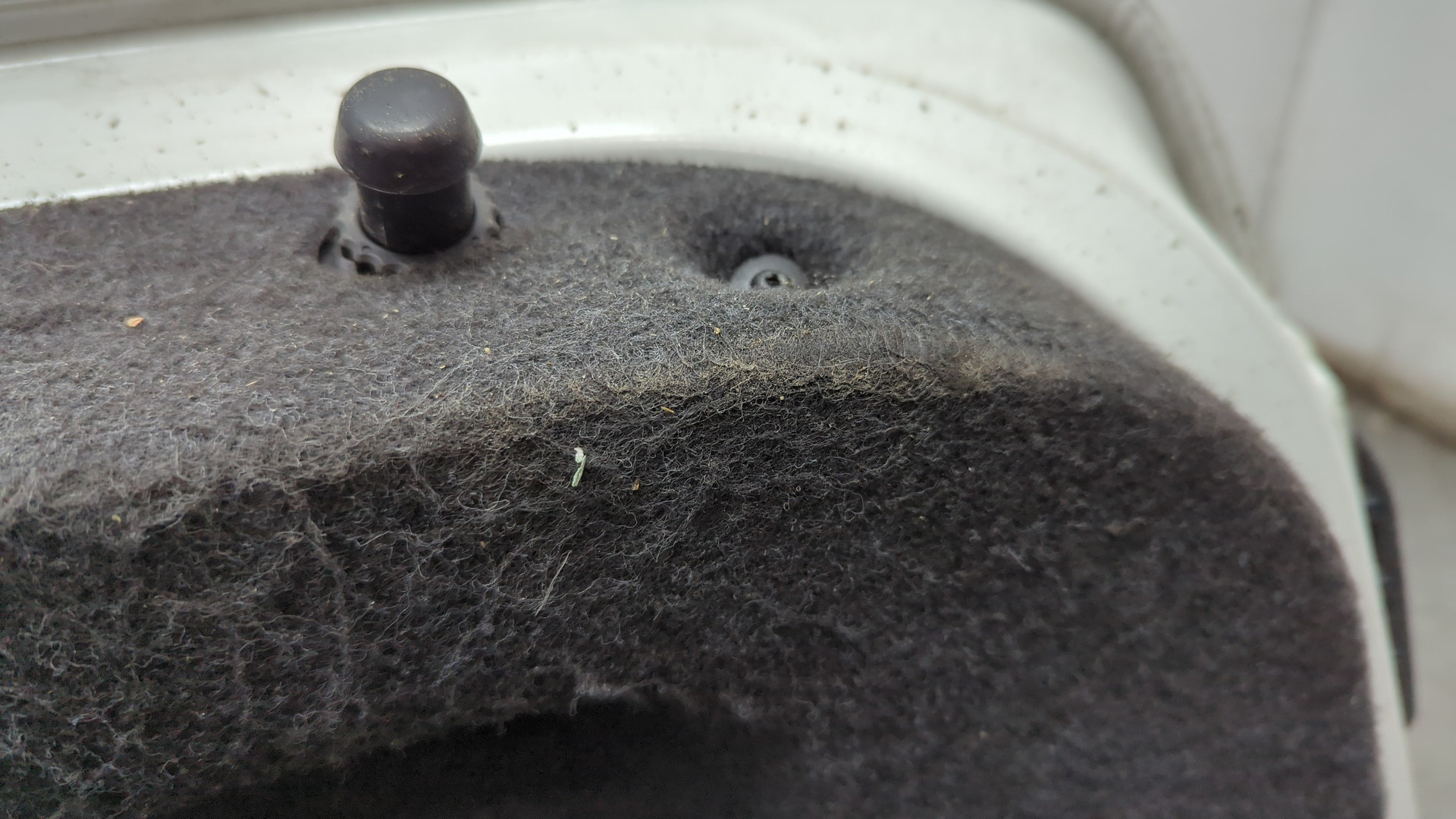 Дверь багажника