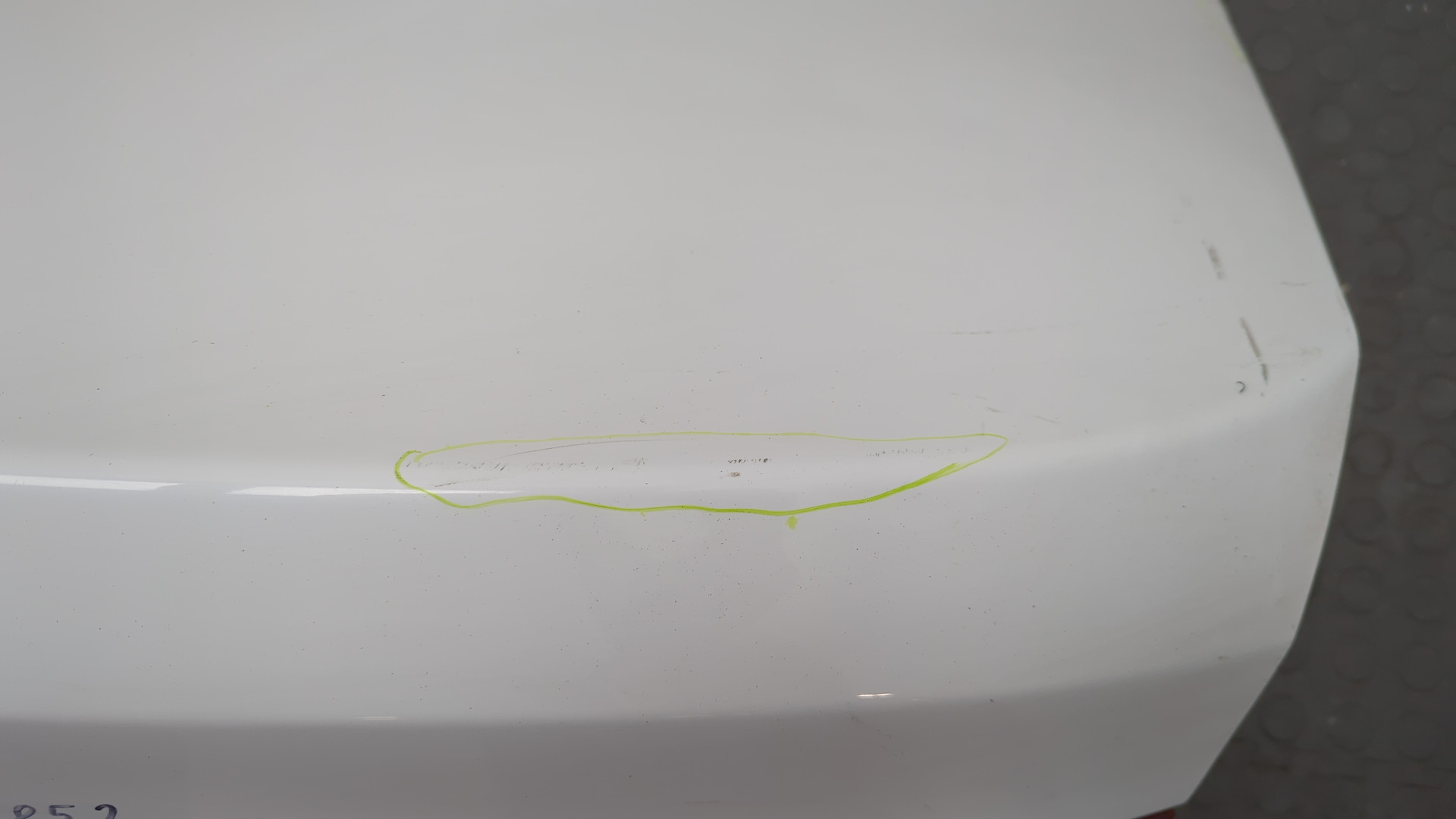 Дверь багажника