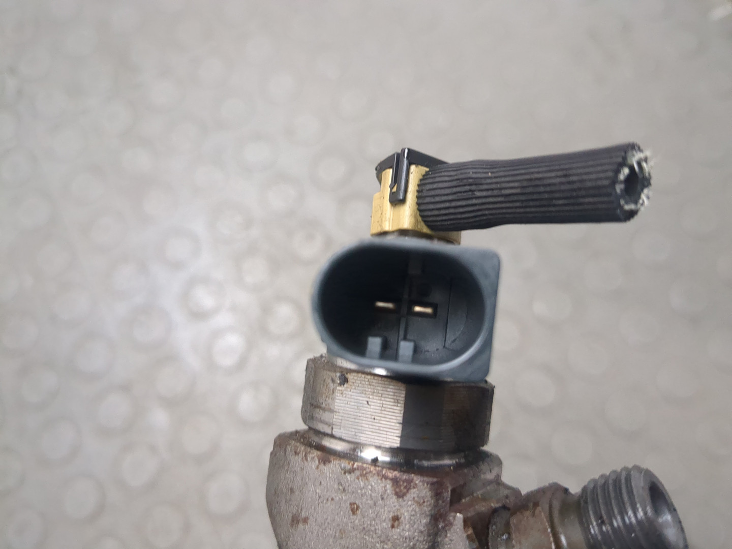 Форсунка дизельная электрическая