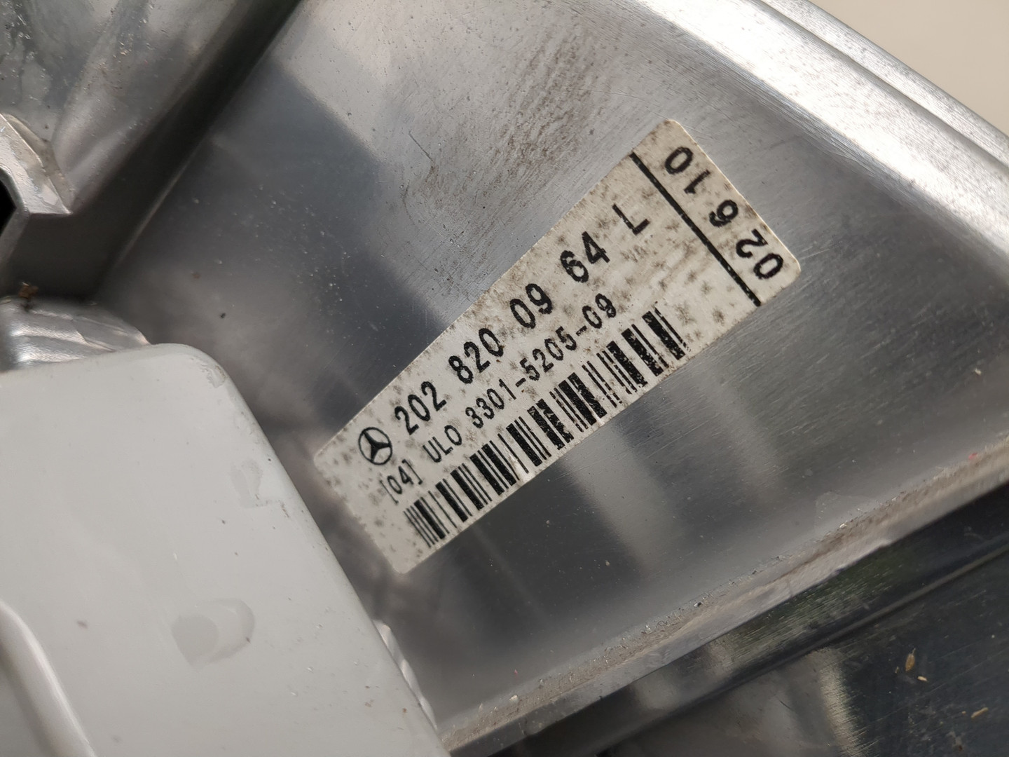 Фонарь задний левый