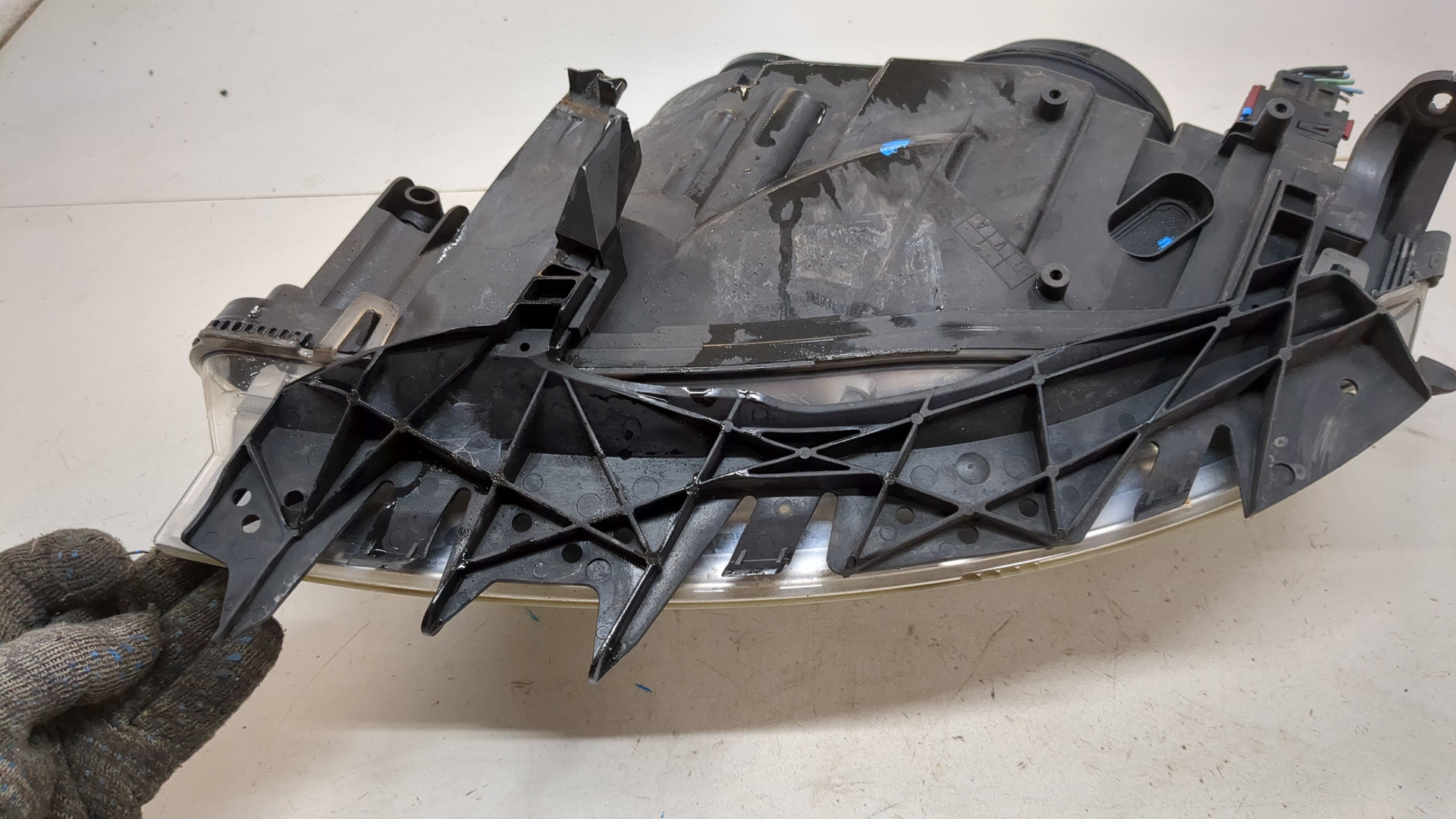 Фара правая