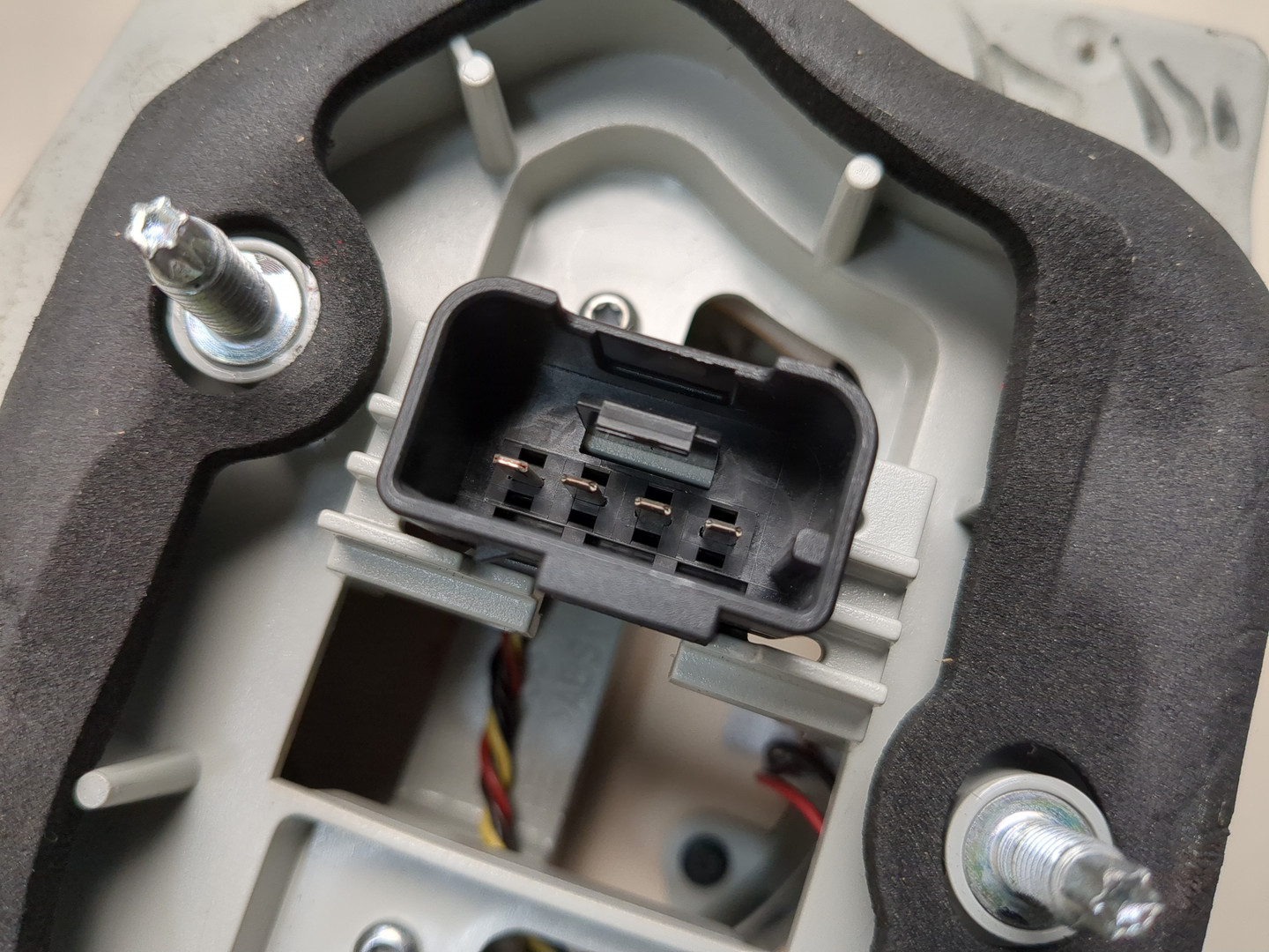 Фонарь задний правый