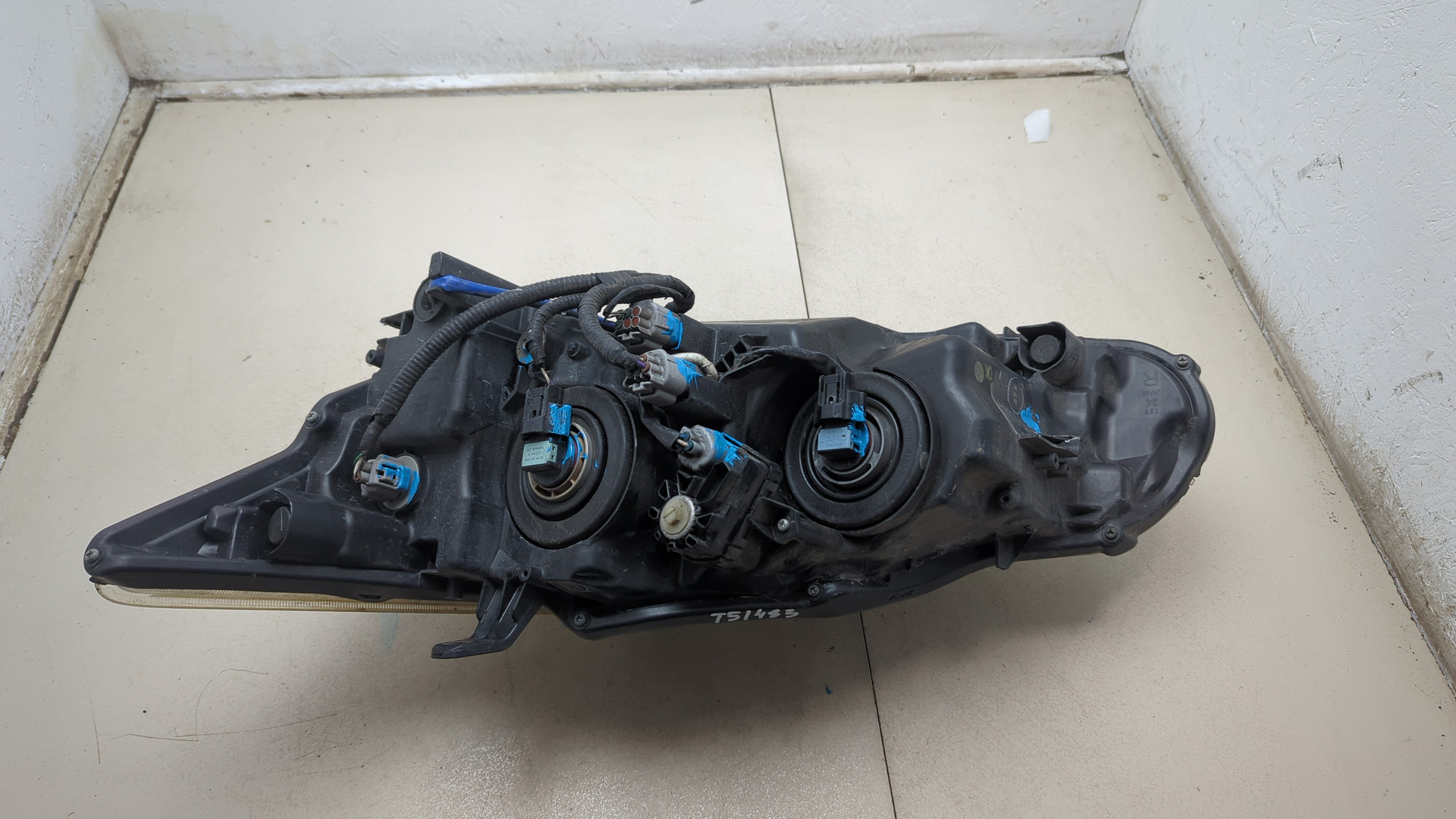 Фара правая