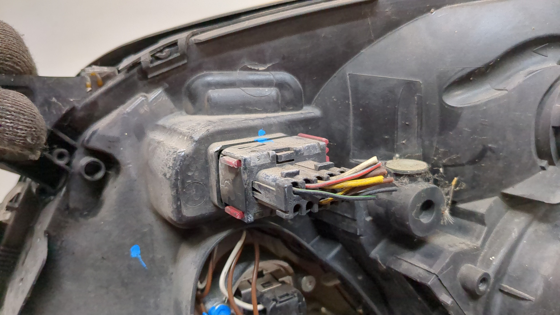 Фара правая