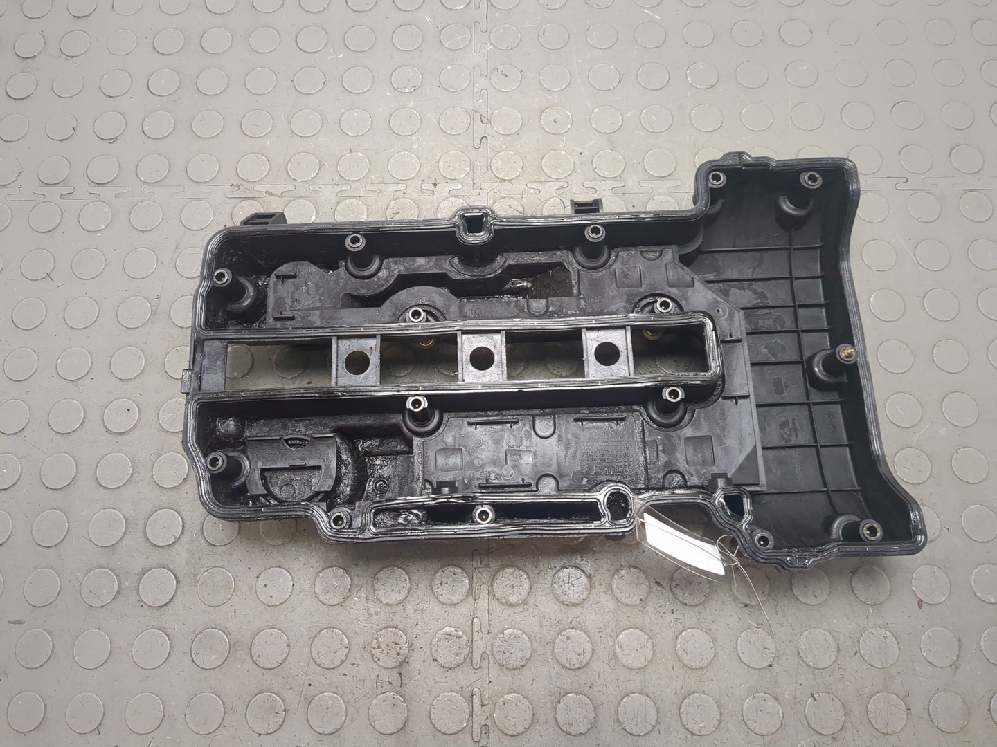 Крышка клапанная ГБЦ