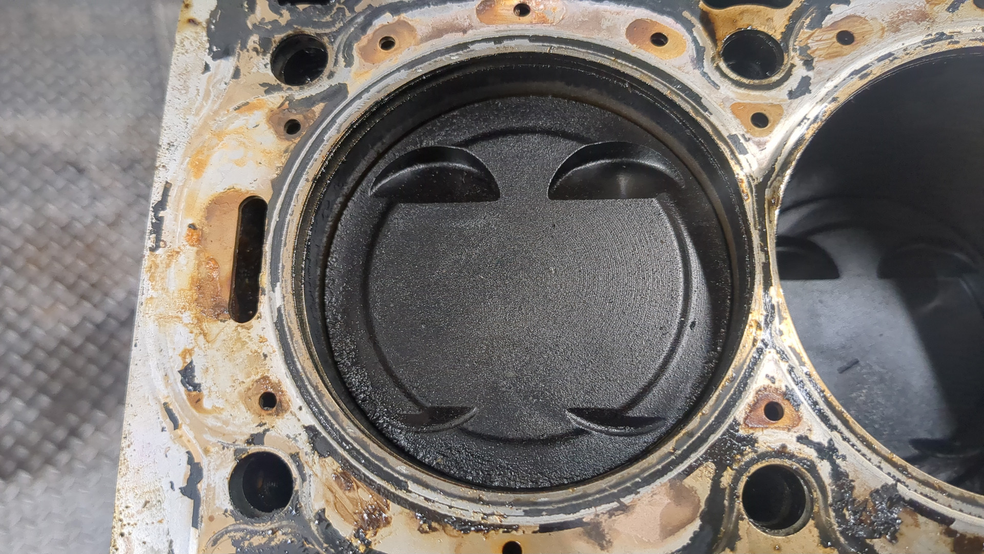 Блок двигателя для Aveo / Sonic (T300) 2011-2015