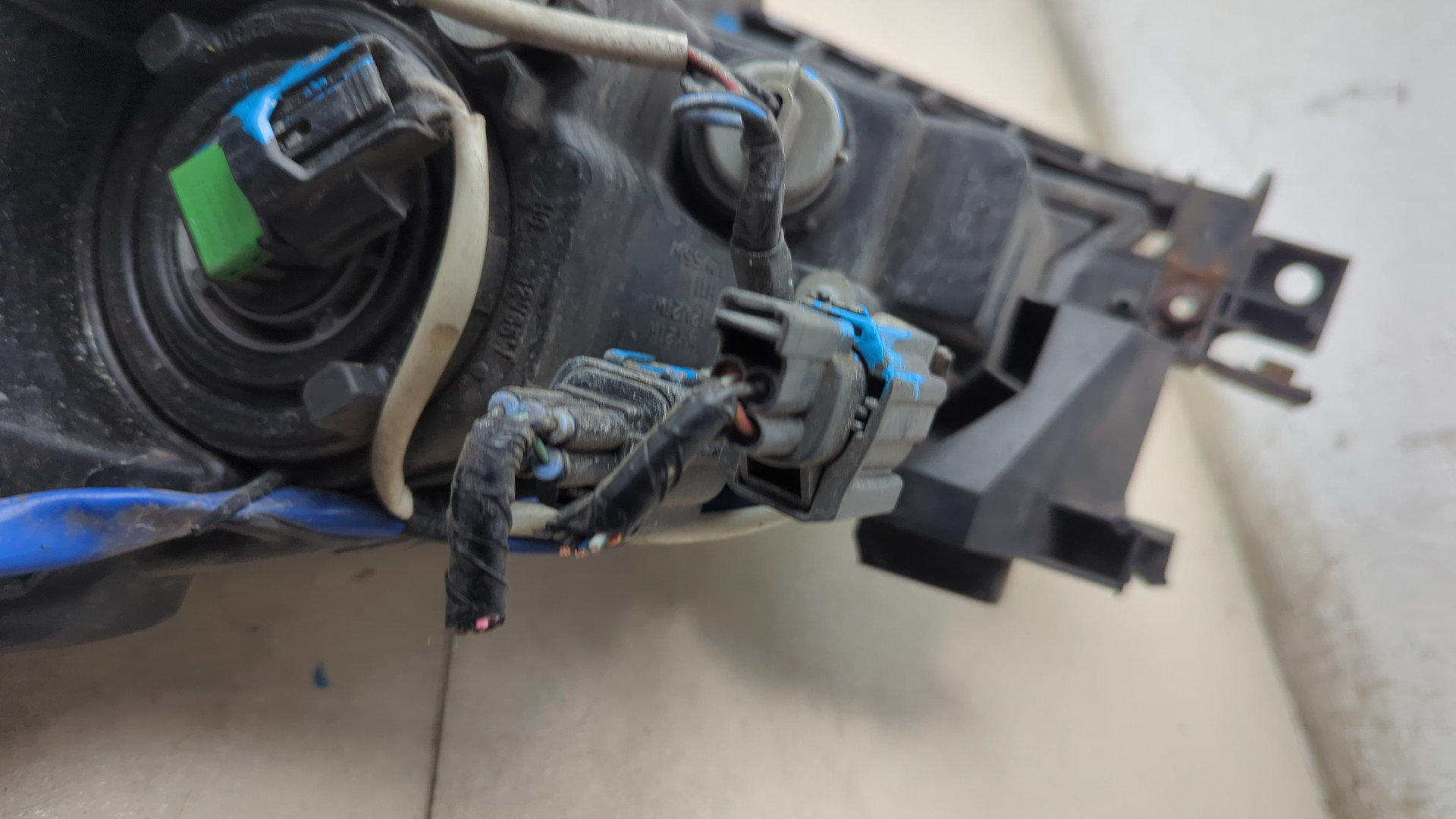 Фара правая