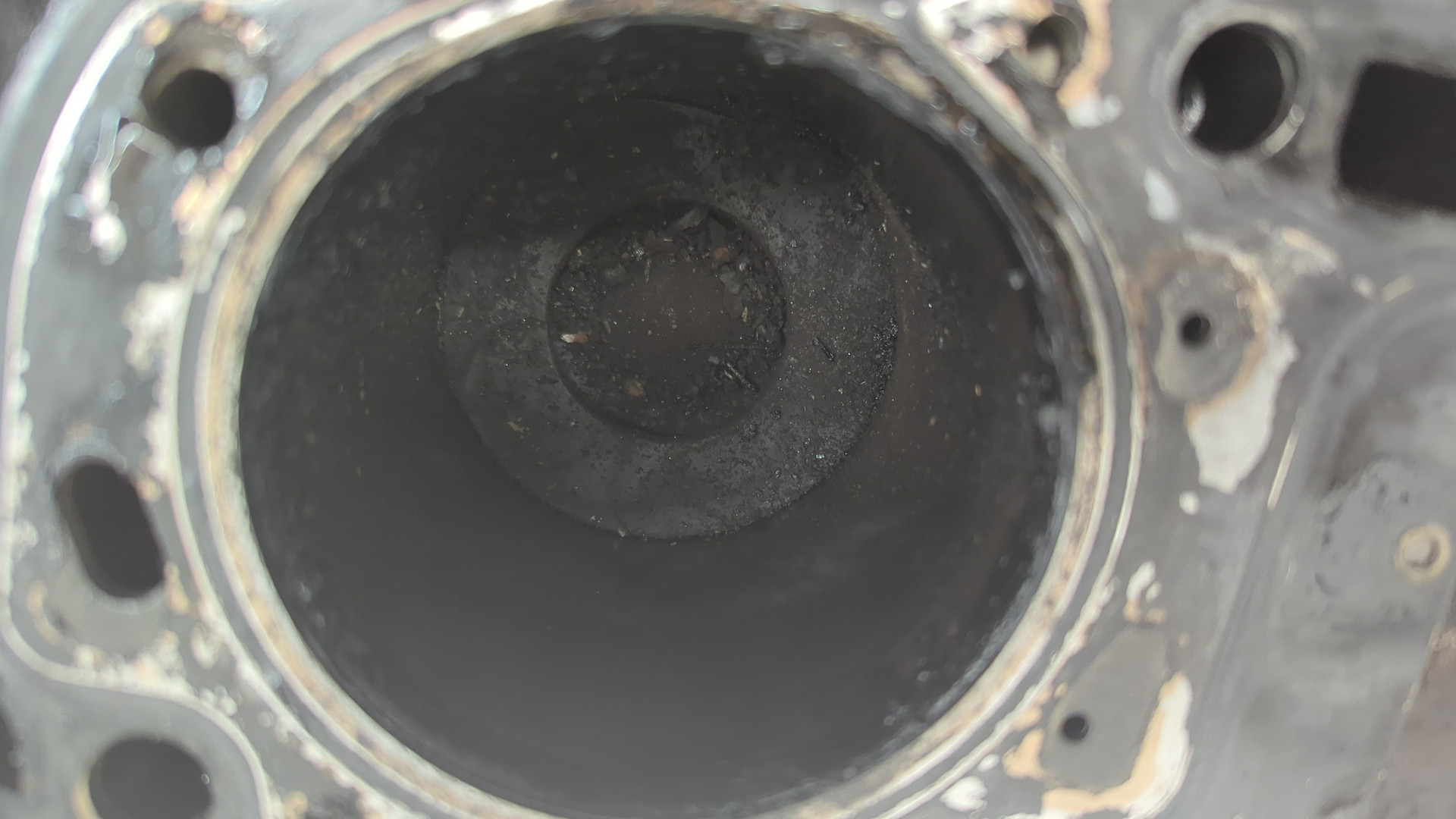 Блок двигателя