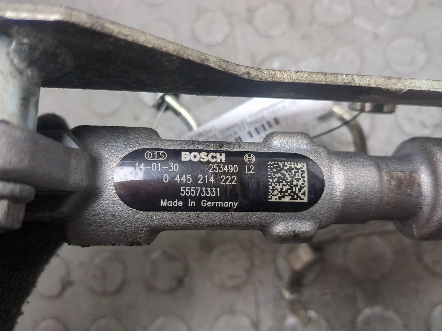 Рейка топливная (рампа)