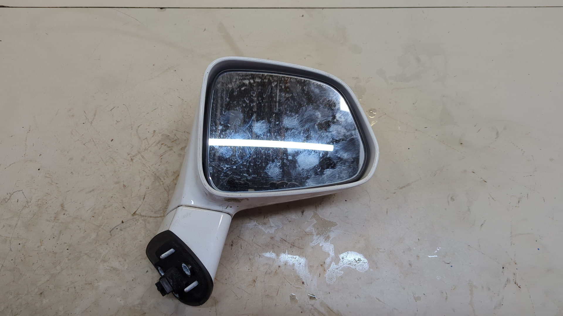 Зеркало правое электрическое