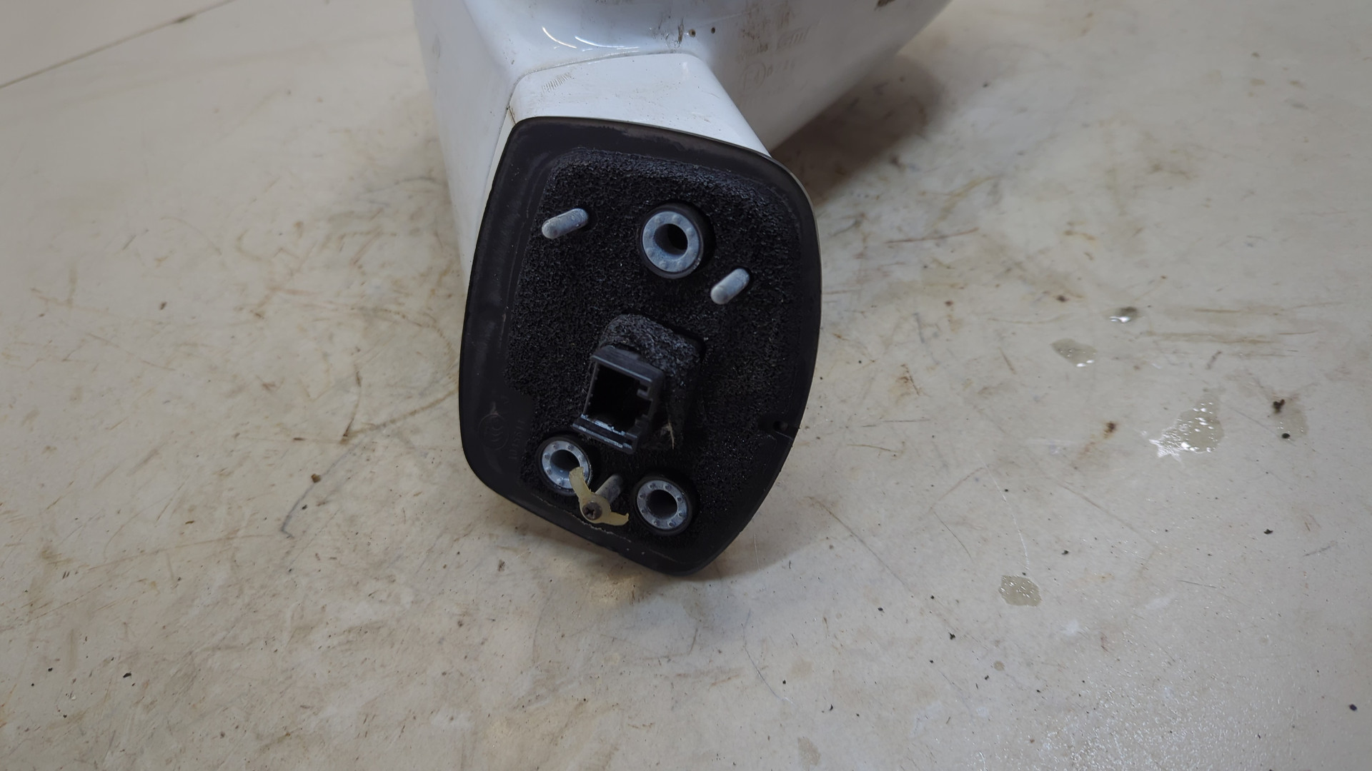 Зеркало правое электрическое