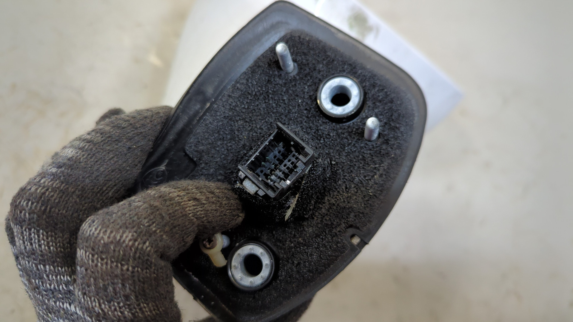 Зеркало правое электрическое