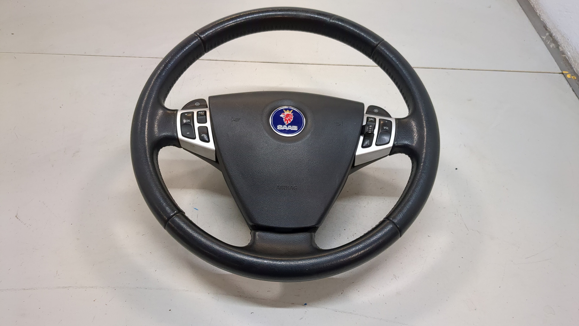 Рулевое колесо (руль)