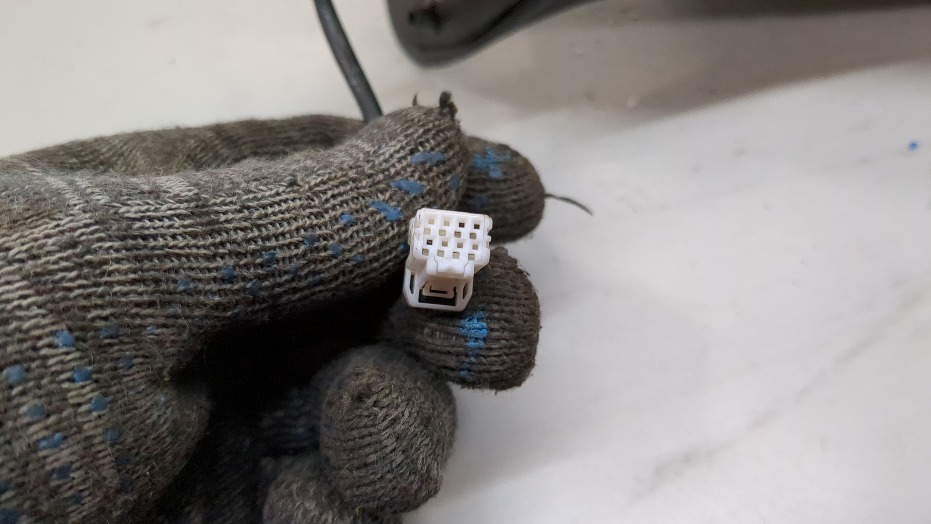 Зеркало правое электрическое