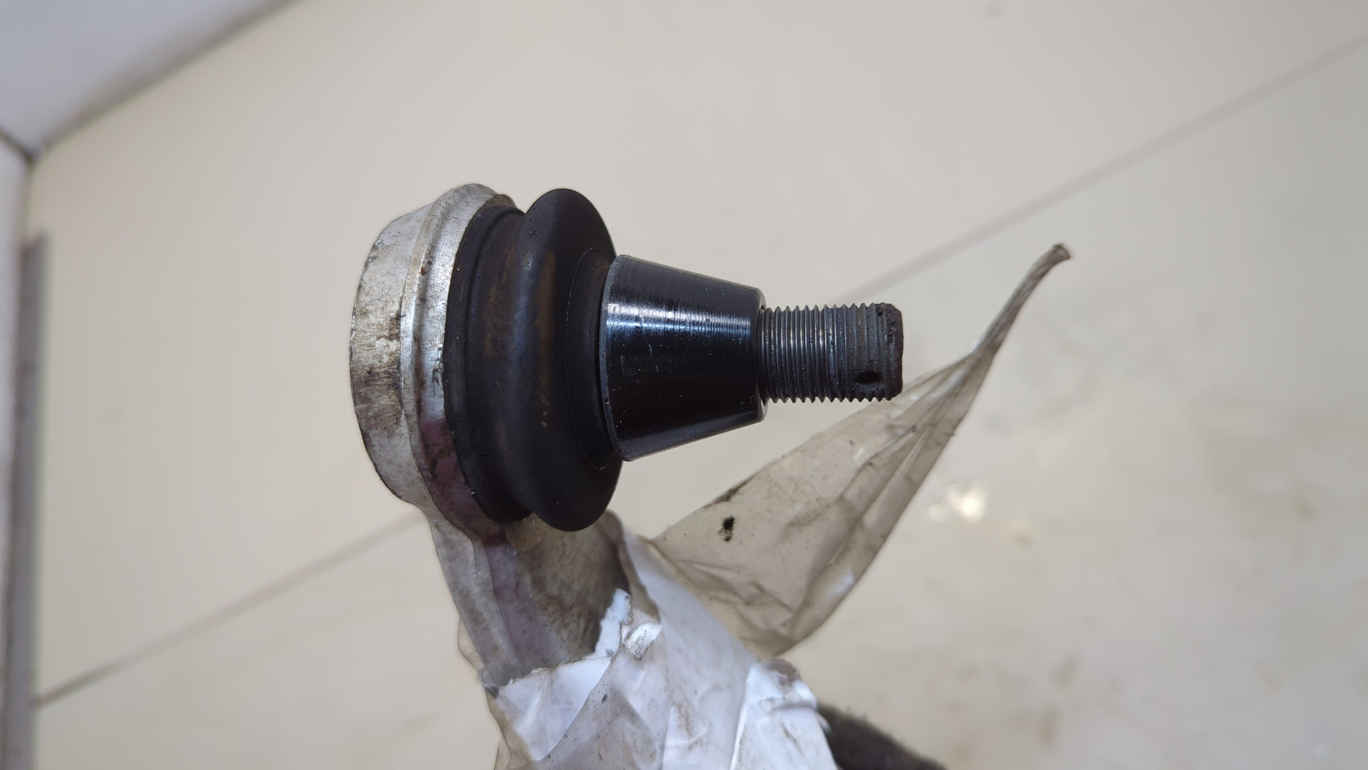 Рычаг задний левый