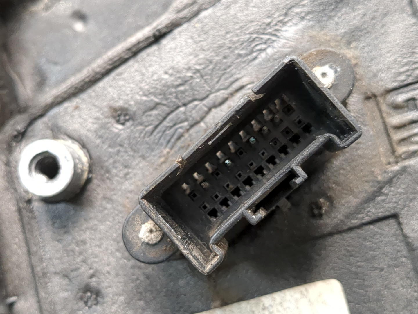 Зеркало левое электрическое