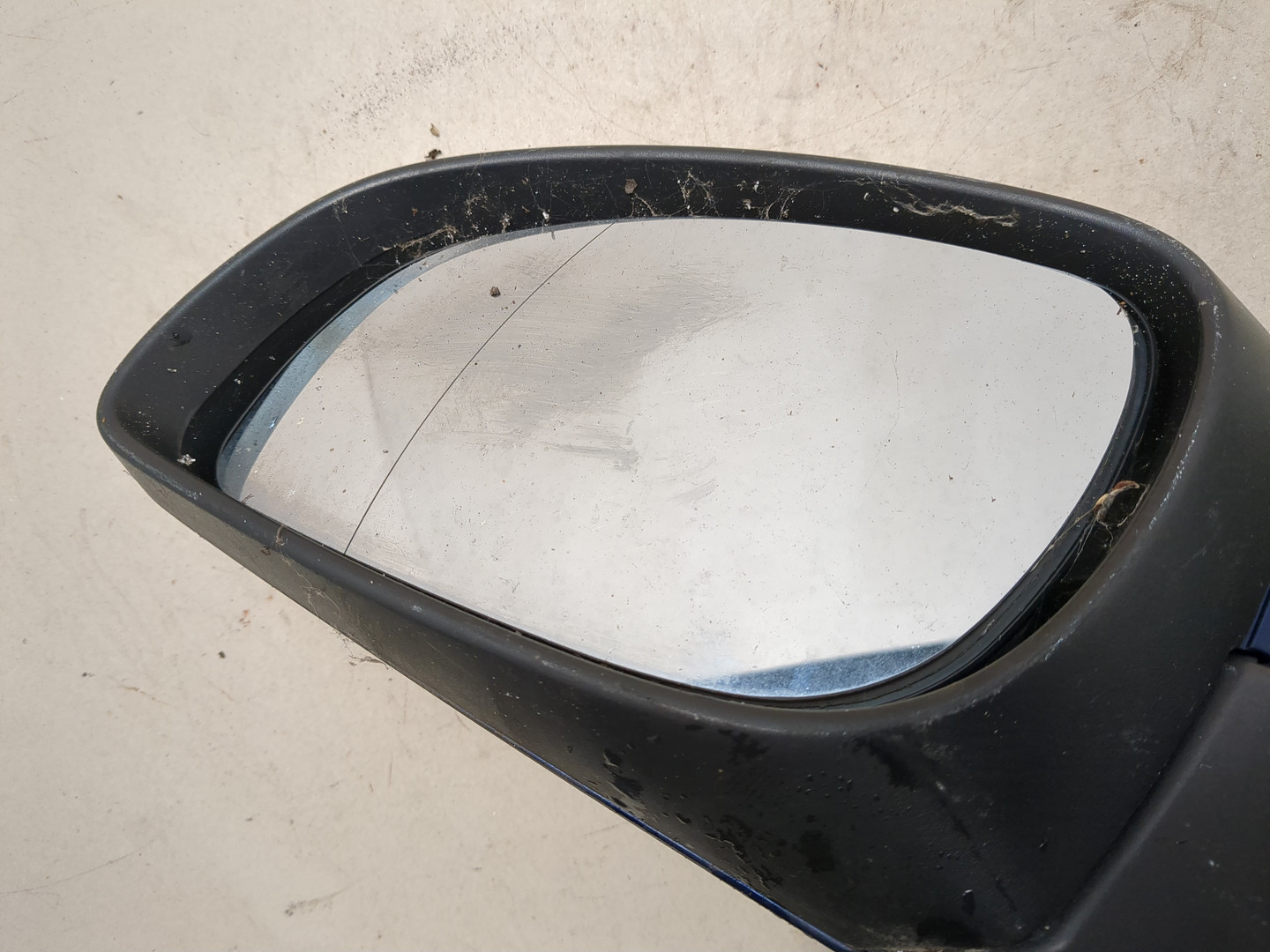 Зеркало левое электрическое