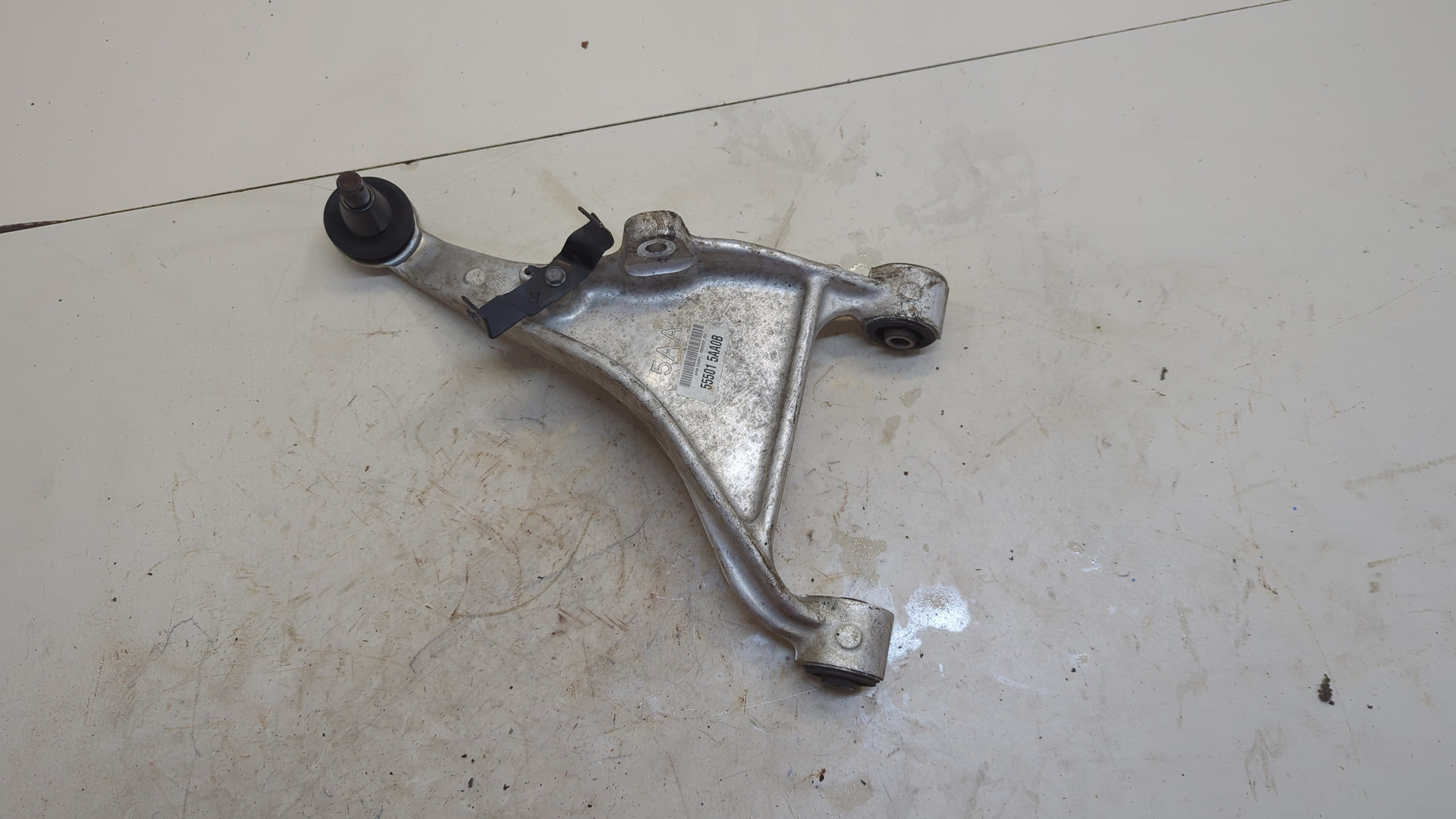 Рычаг задний правый