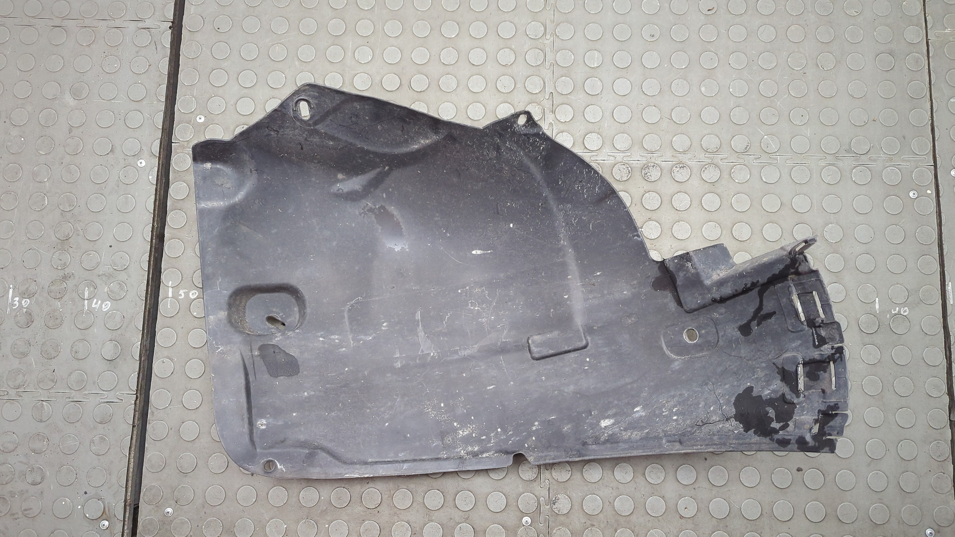 Локер передний левый