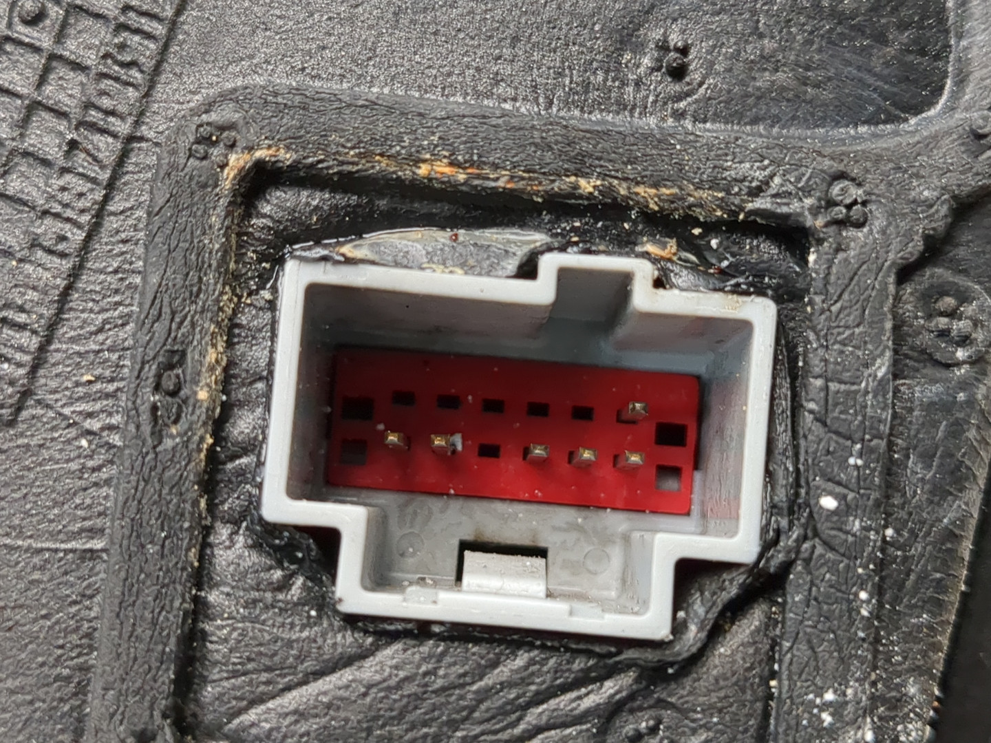 Зеркало правое электрическое