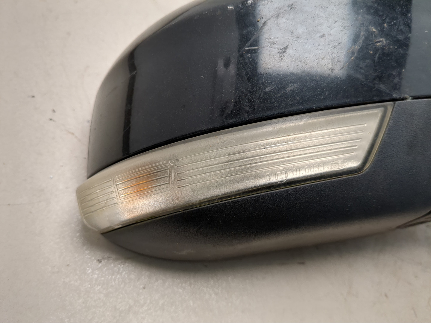 Зеркало правое электрическое