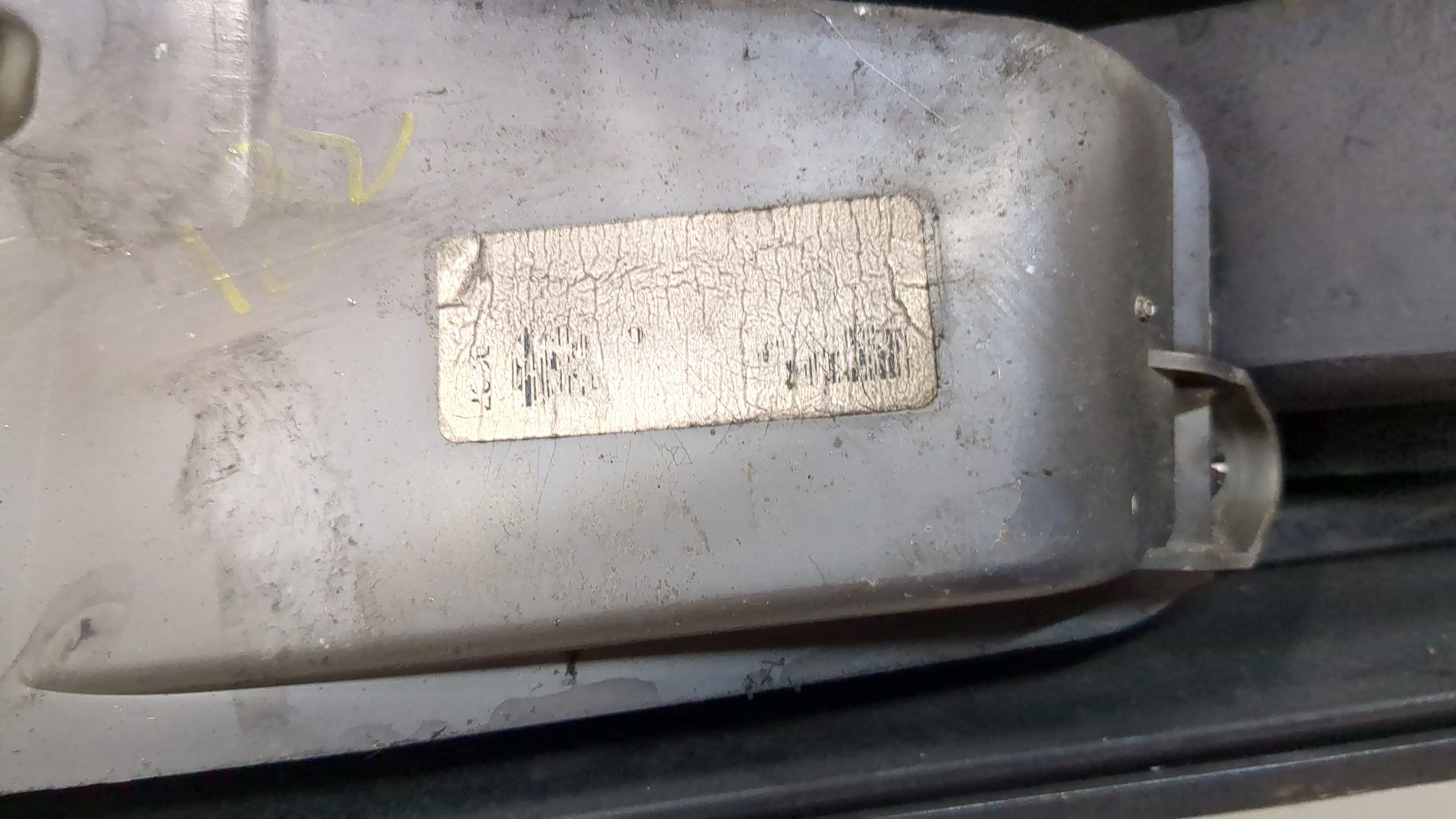 Фонарь задний левый