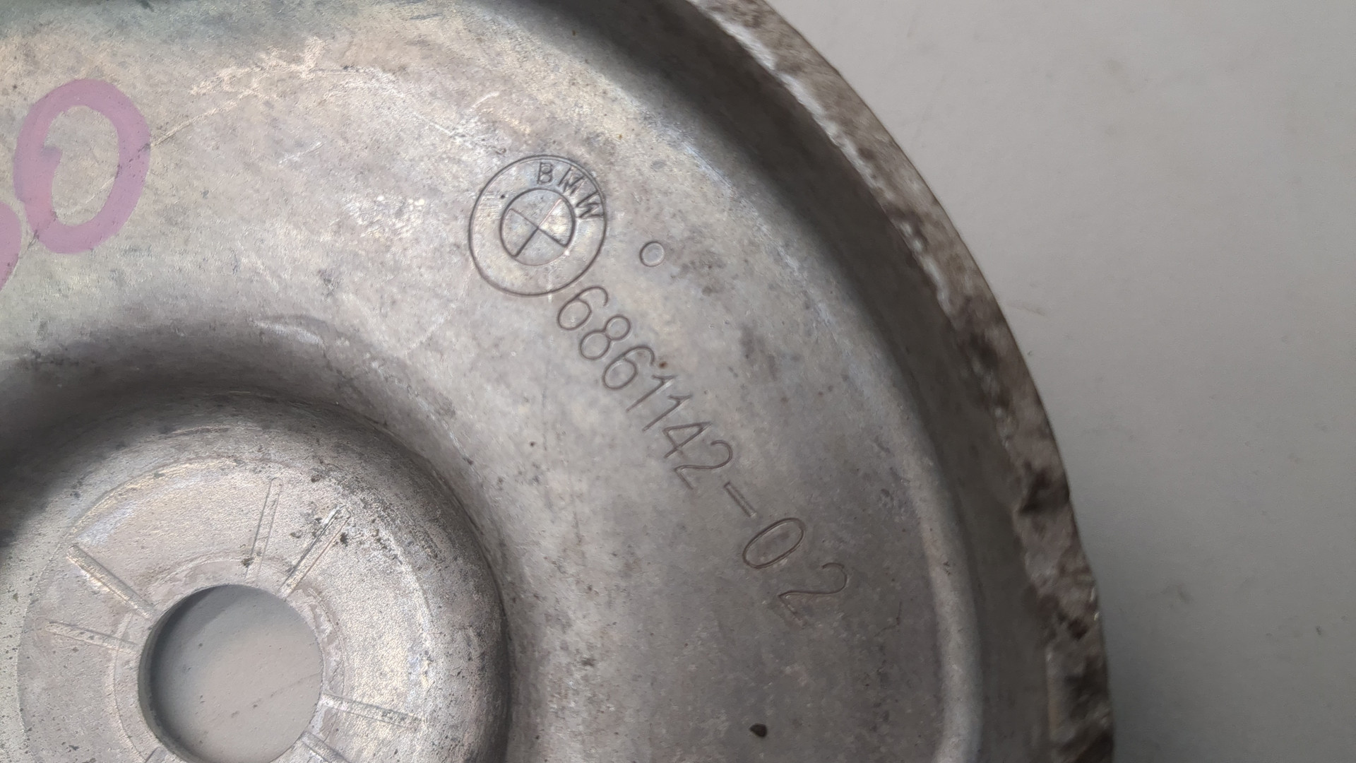 Кронштейн передней балки