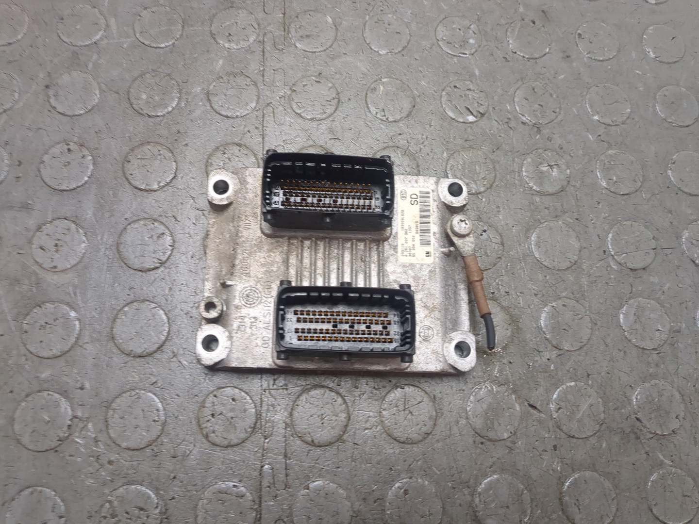 Блок управления двигателем