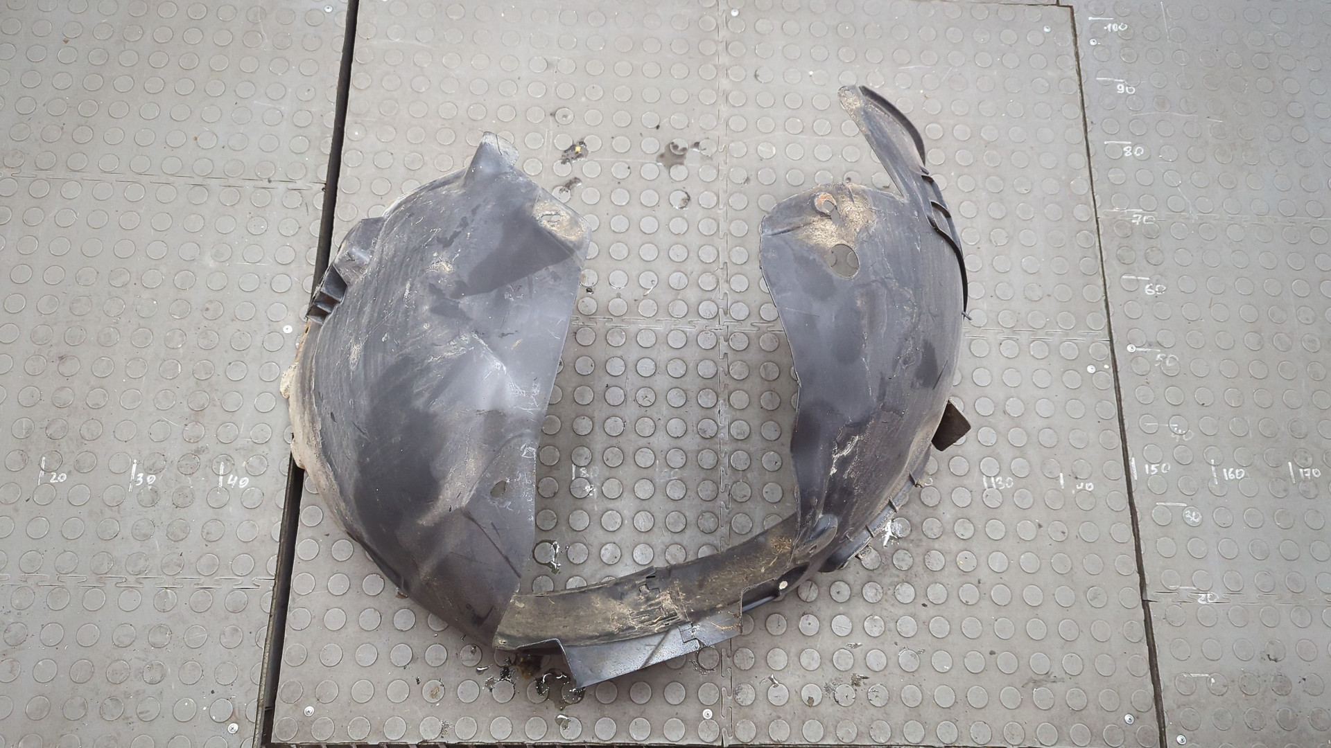 Локер передний правый