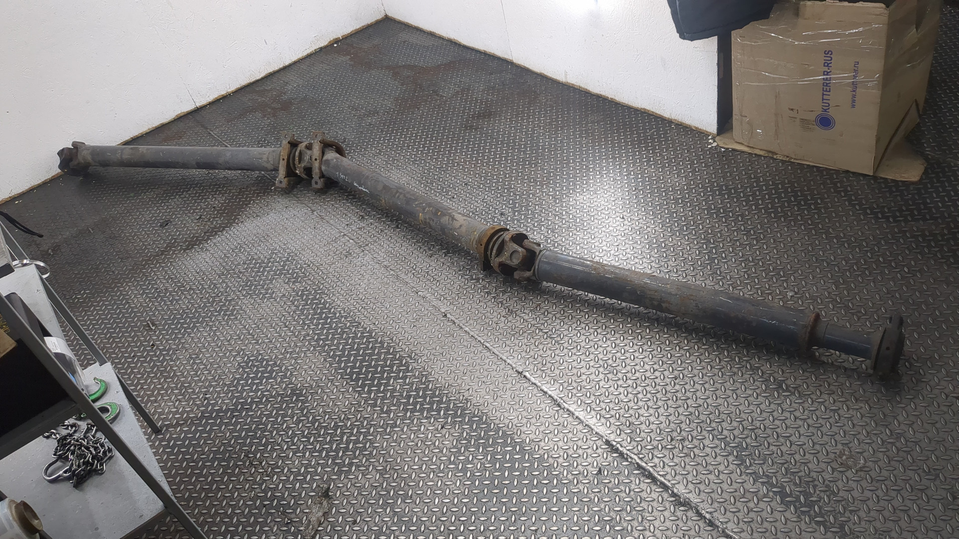 Вал карданный задний