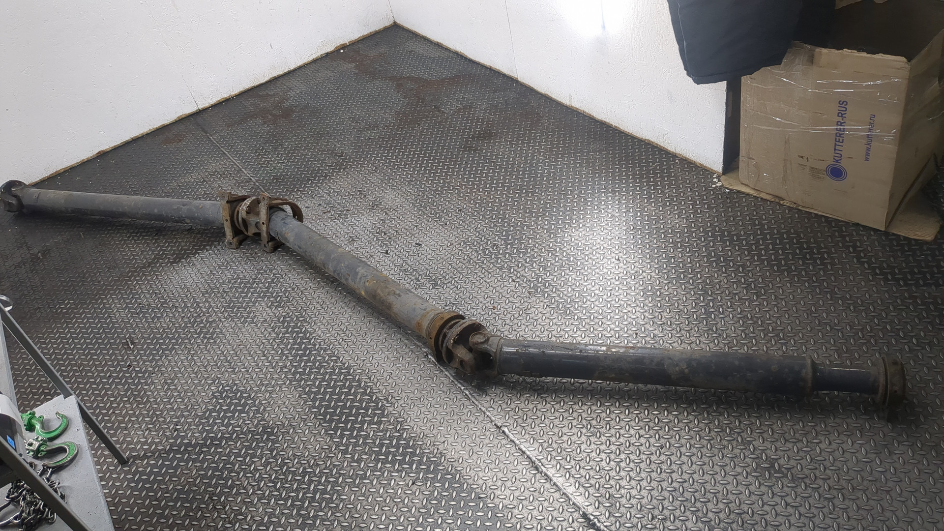 Вал карданный задний