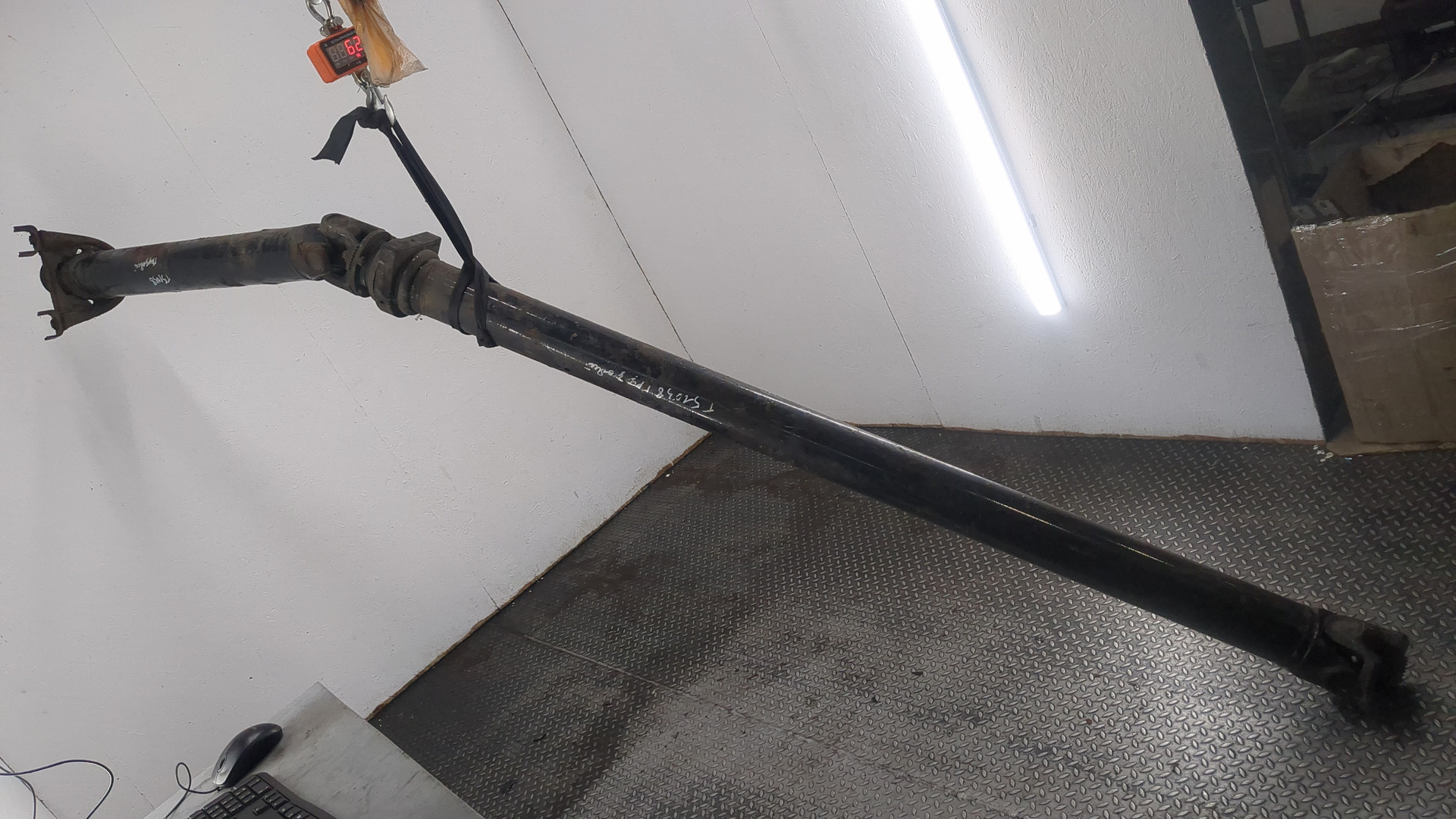 Вал карданный задний