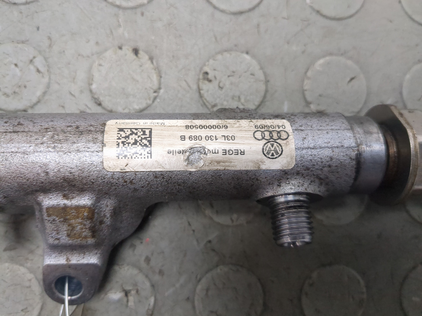 Рейка топливная (рампа)