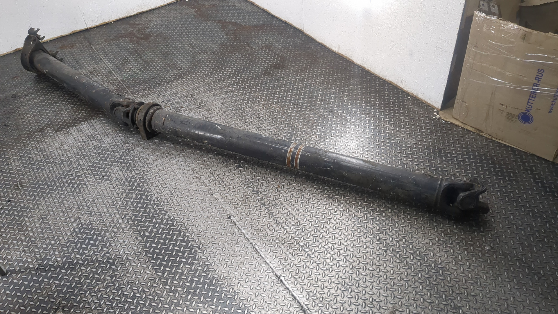 Вал карданный задний